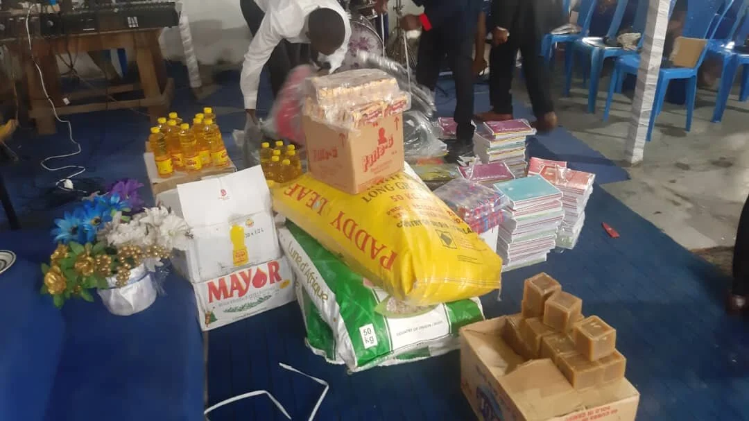 Outreach Food P16.jpg