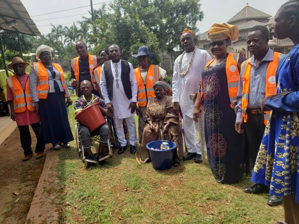 Dschang 2024 Donation with Team.jpg