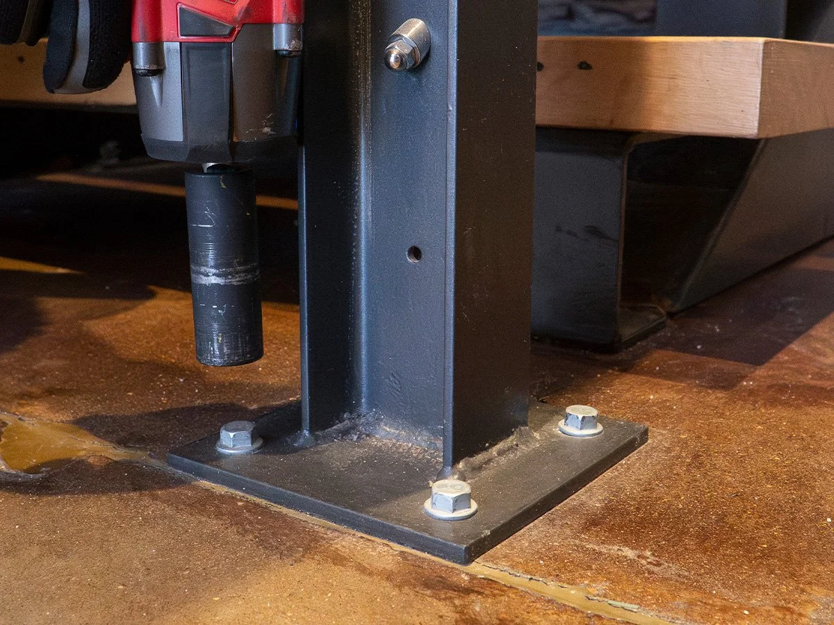 CQ-03-LG Dia Concrete Screws-Background Image Text-Mobile 2.jpg