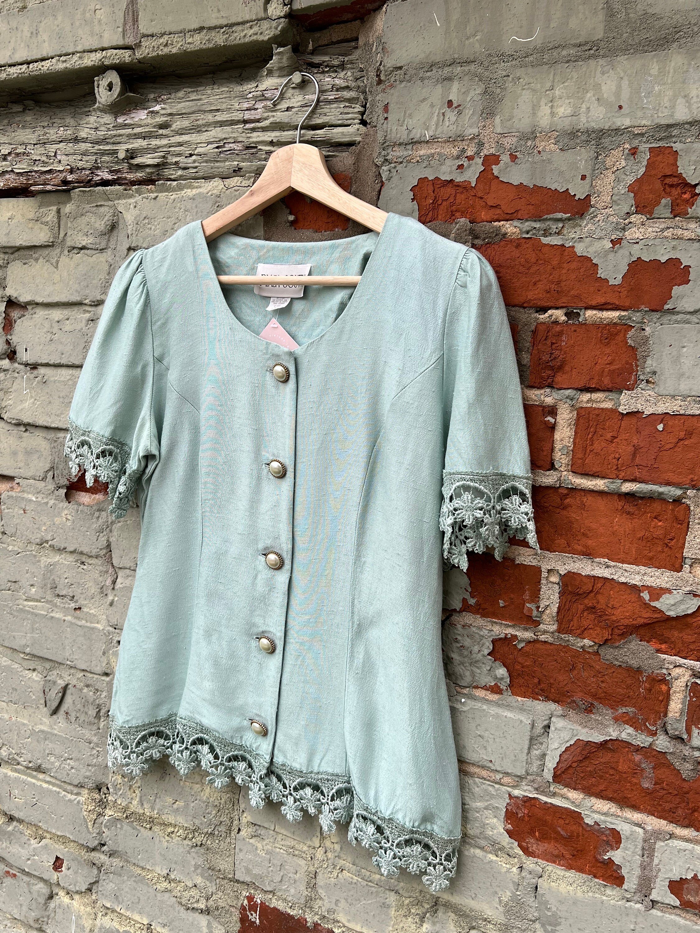https://i.etsystatic.com/23713511/r/il/18cb70/4944175933/il_fullxfull.4944175933_308y.jpg
