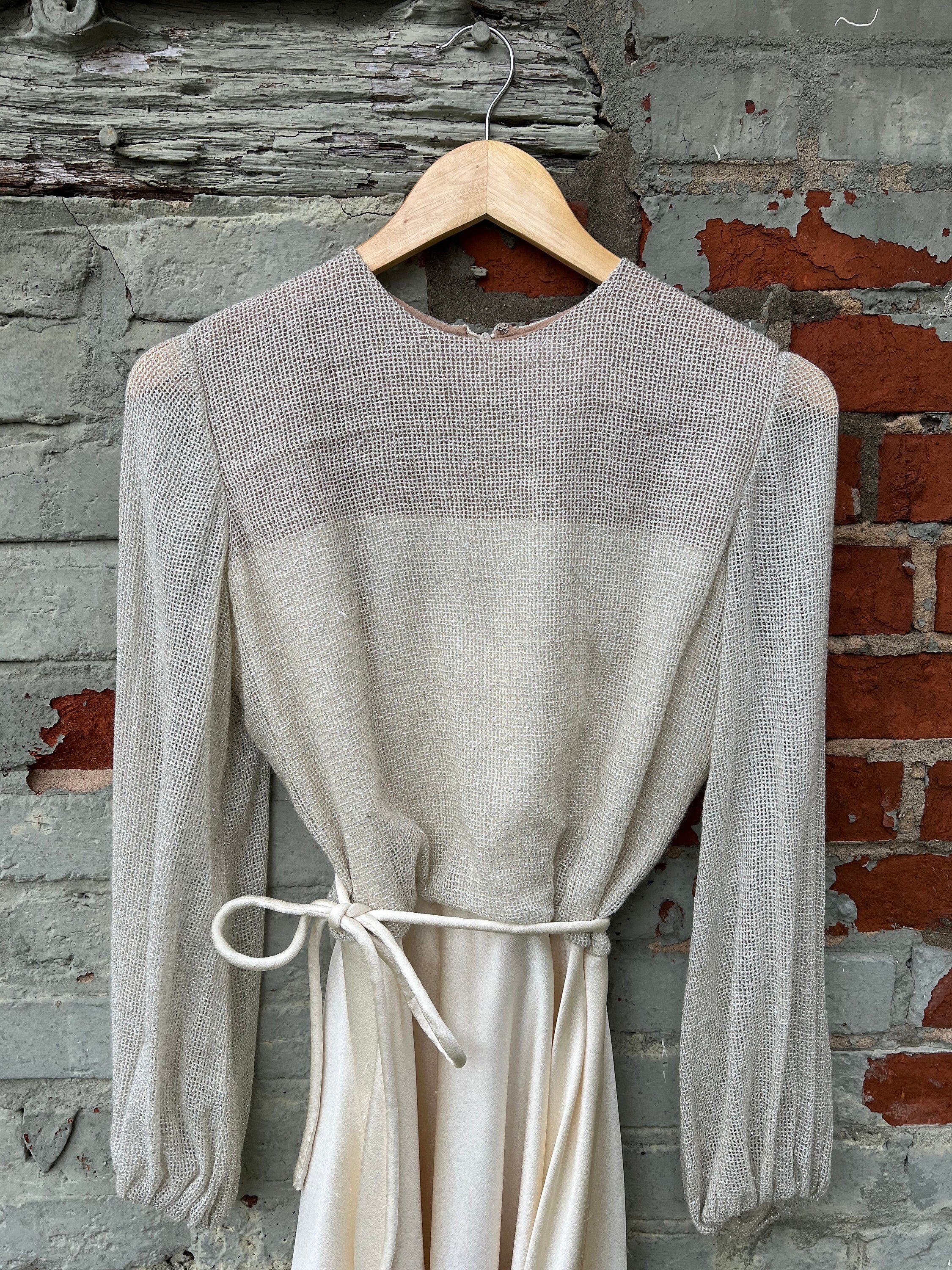 https://i.etsystatic.com/23713511/r/il/c03b5d/4987187379/il_fullxfull.4987187379_dmh9.jpg