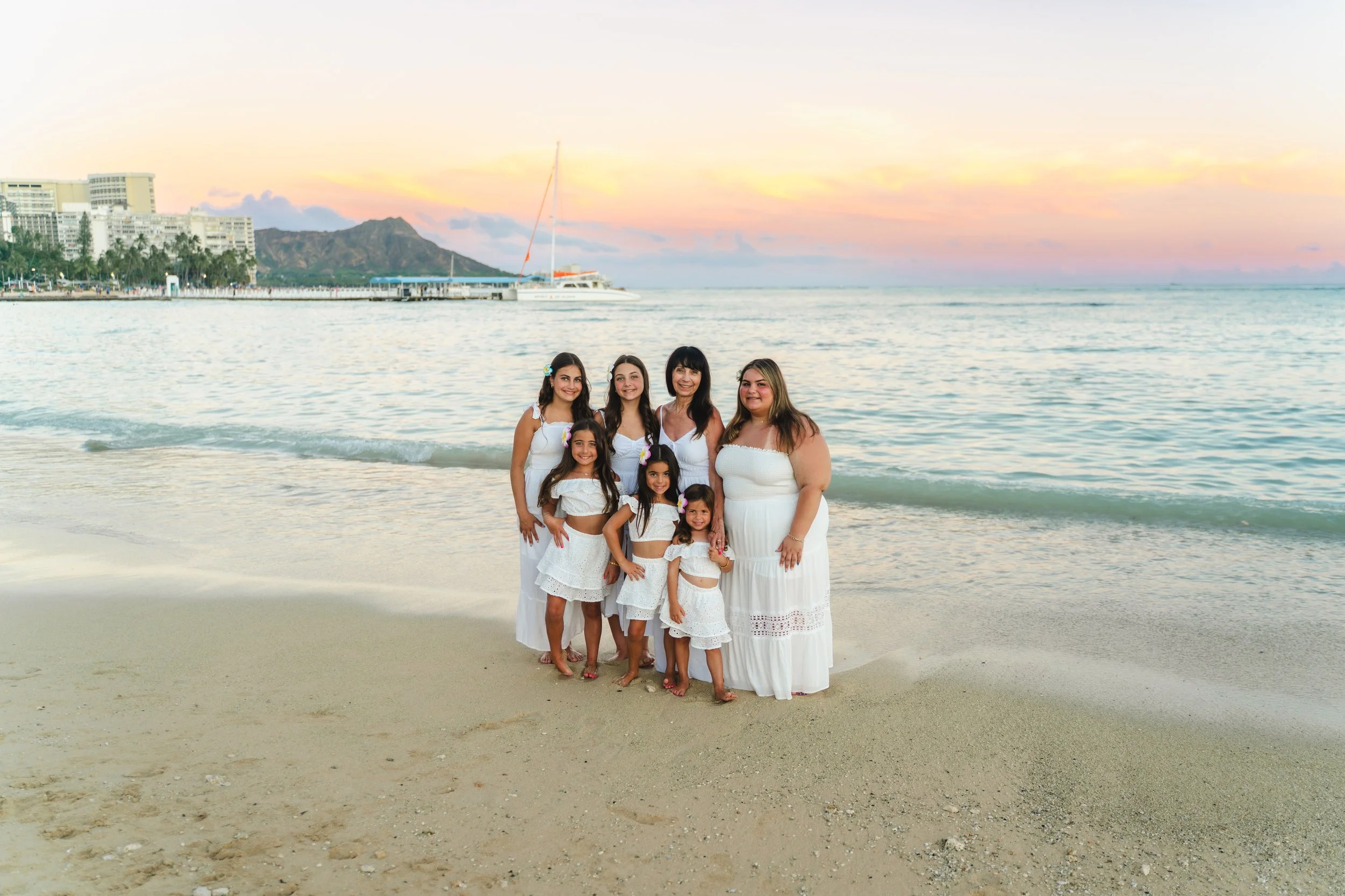 Oahu extended family photography during golden hour on a Waikiki beach