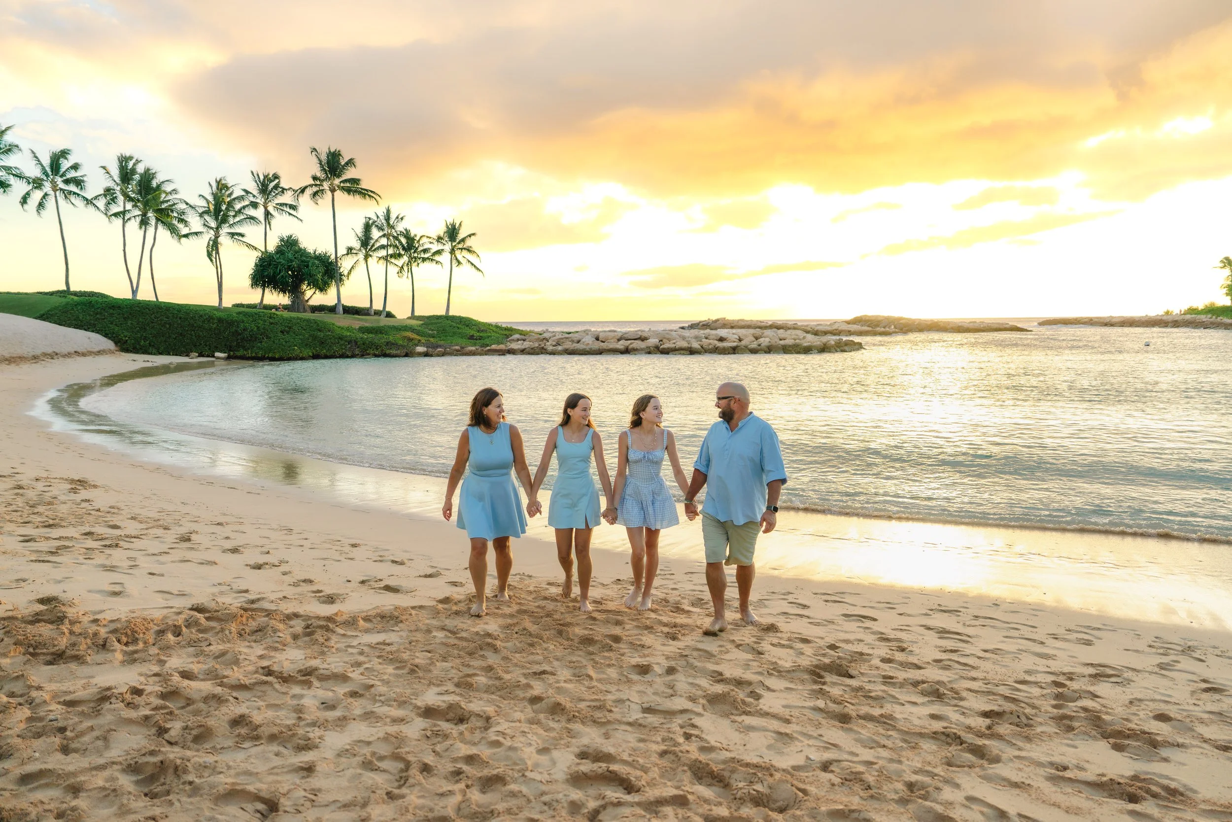 secret-beach-ko-olina-sunset-family-photography-oahu-04.jpg
