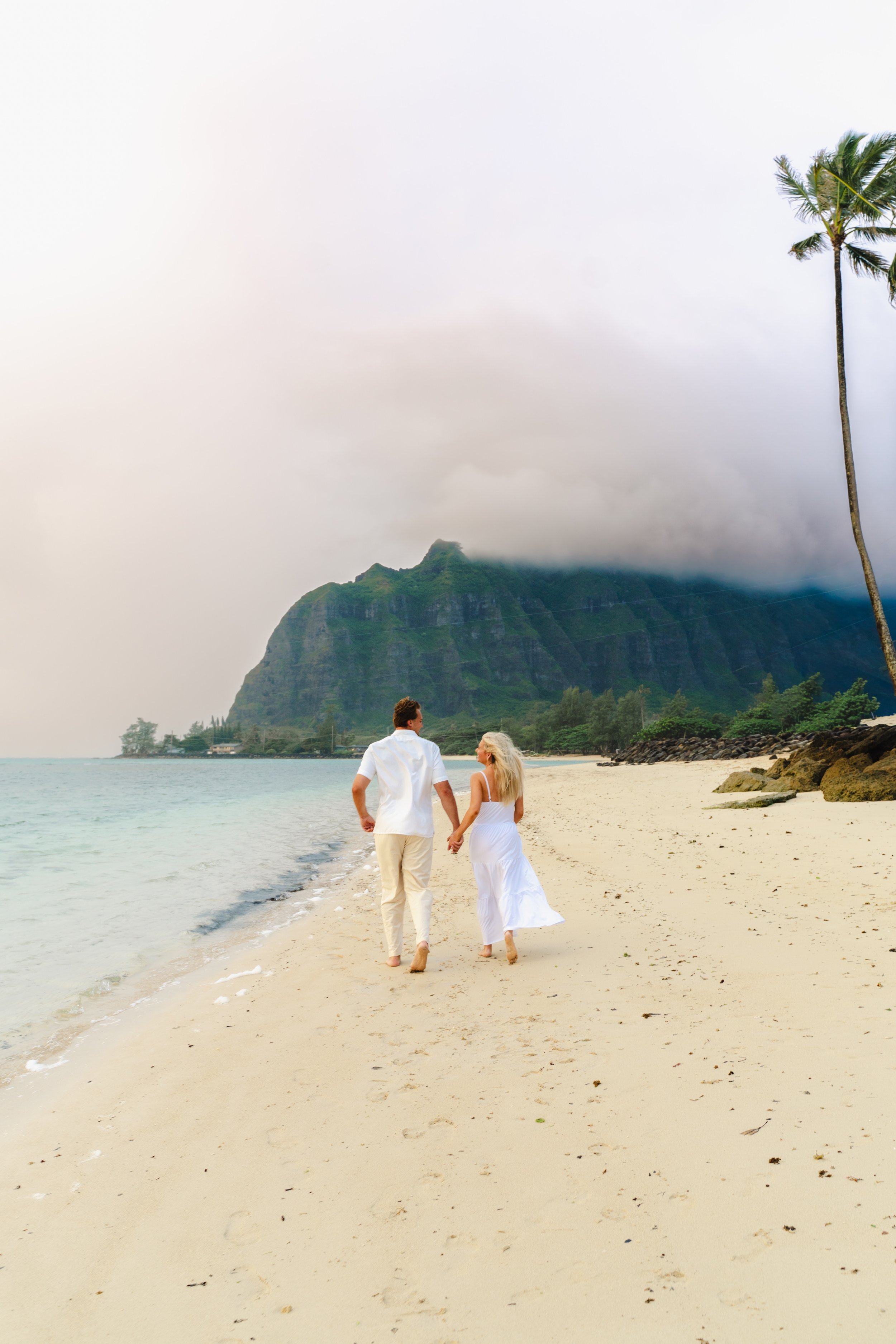 sunrise-engagement-photographer-kaaawa-hawaii.jpg