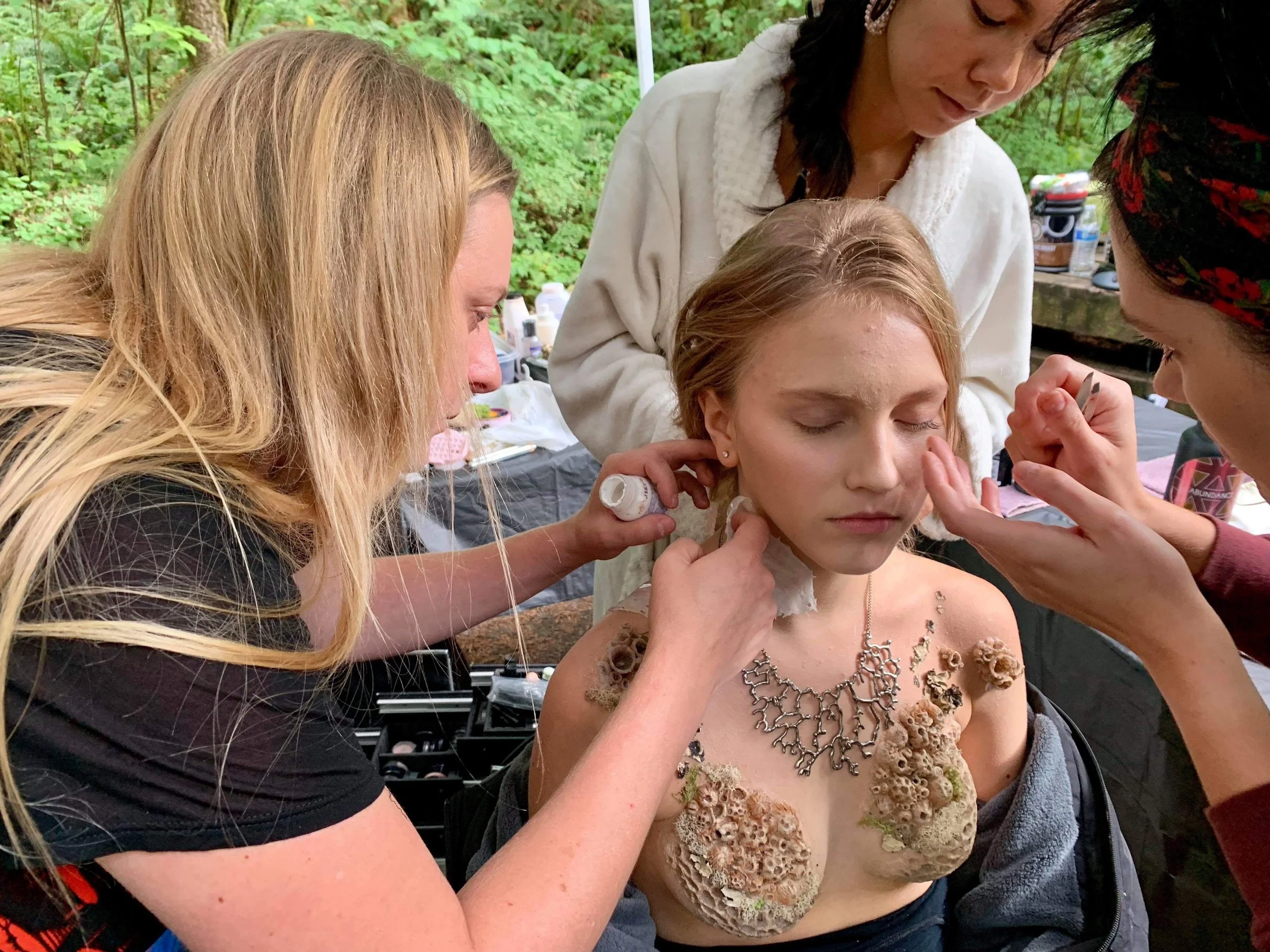 Prosthetic paint and application on set