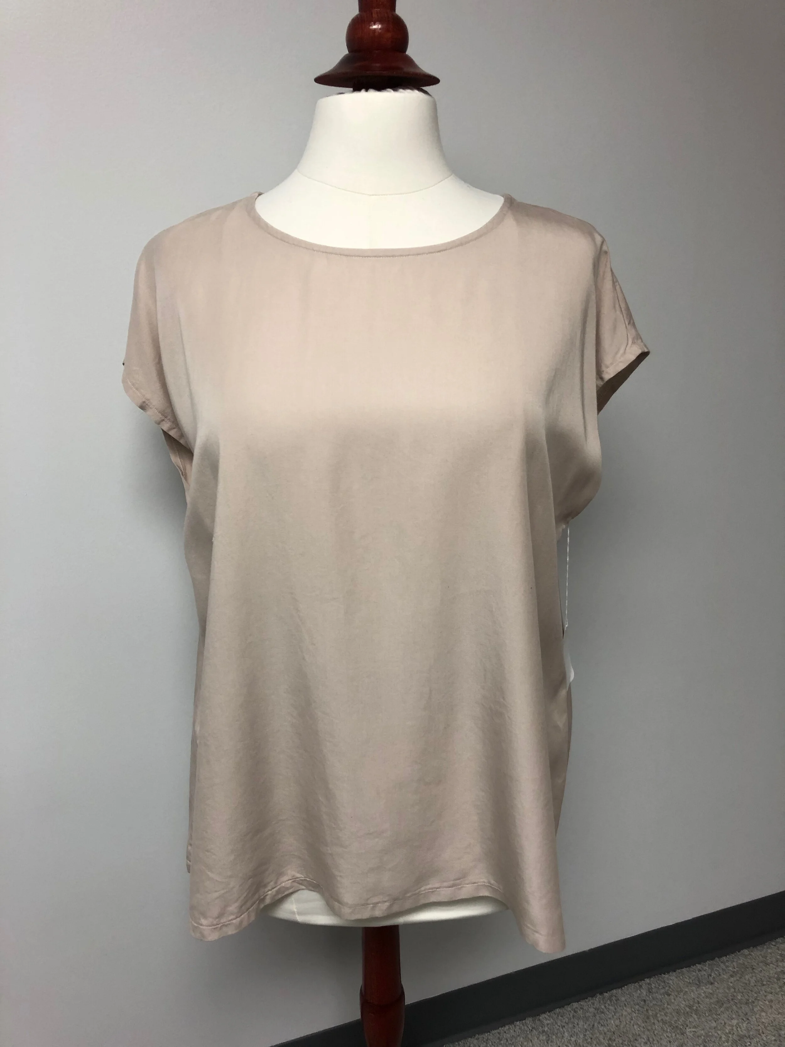 cap-sleeve tunic