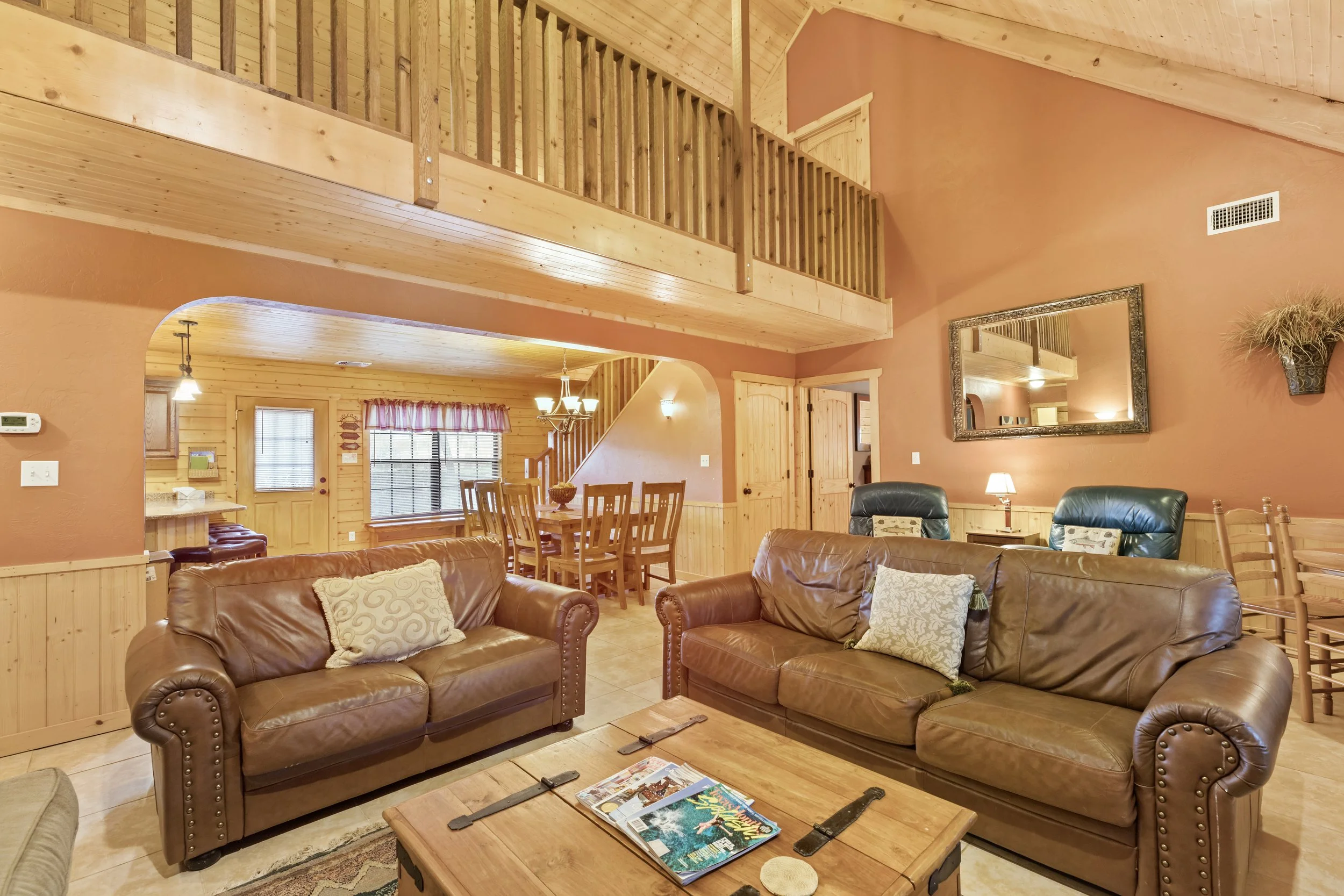 Thunderbird Lodge - Cabin Photos - Full Size - 20.jpg