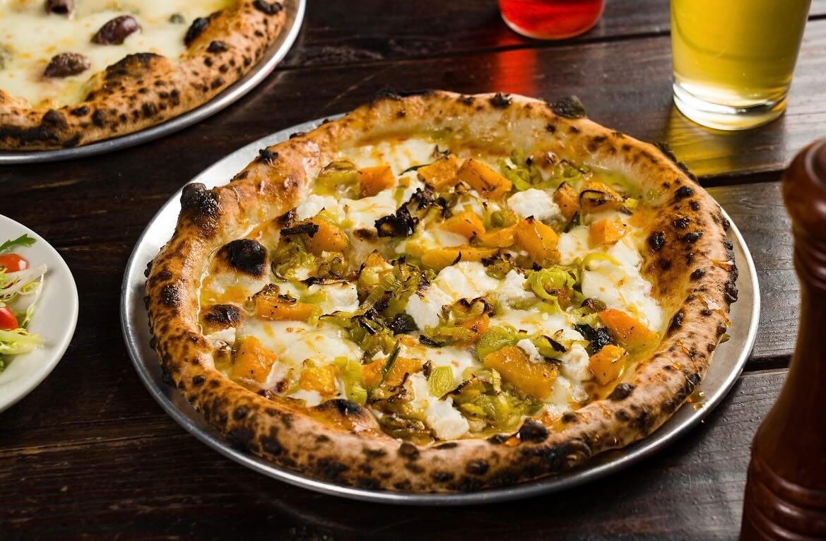 The winter ortolana: mozzarella, ricotta, butternut squash, leeks, &amp; 🌶️🍯