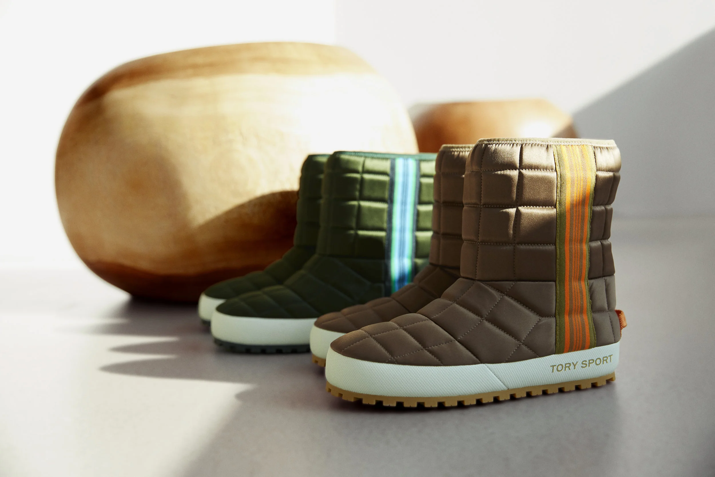TS_H19_GiftGuide_Shot2_0284.jpg