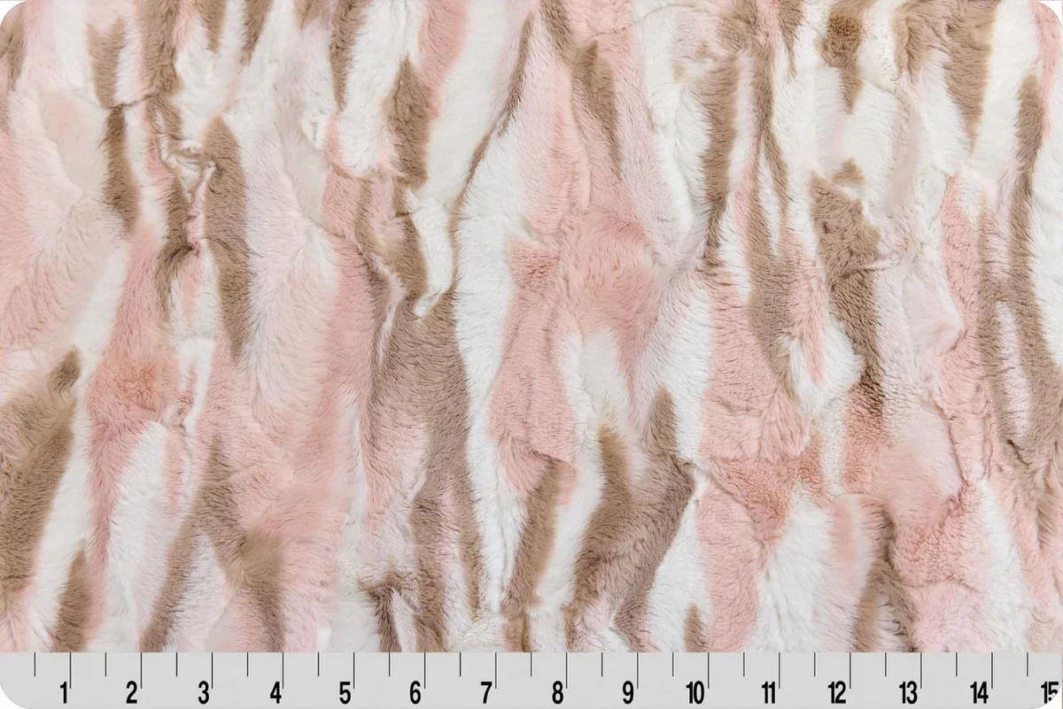 Luxe_Cuddle_Himalayan_-_Ice_Pink_1200x.jpg.webp