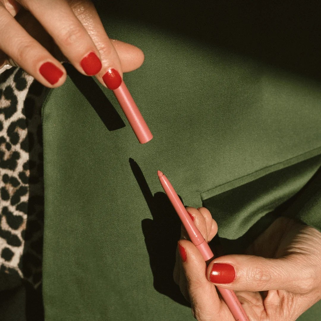 Lip Liner3.jpg
