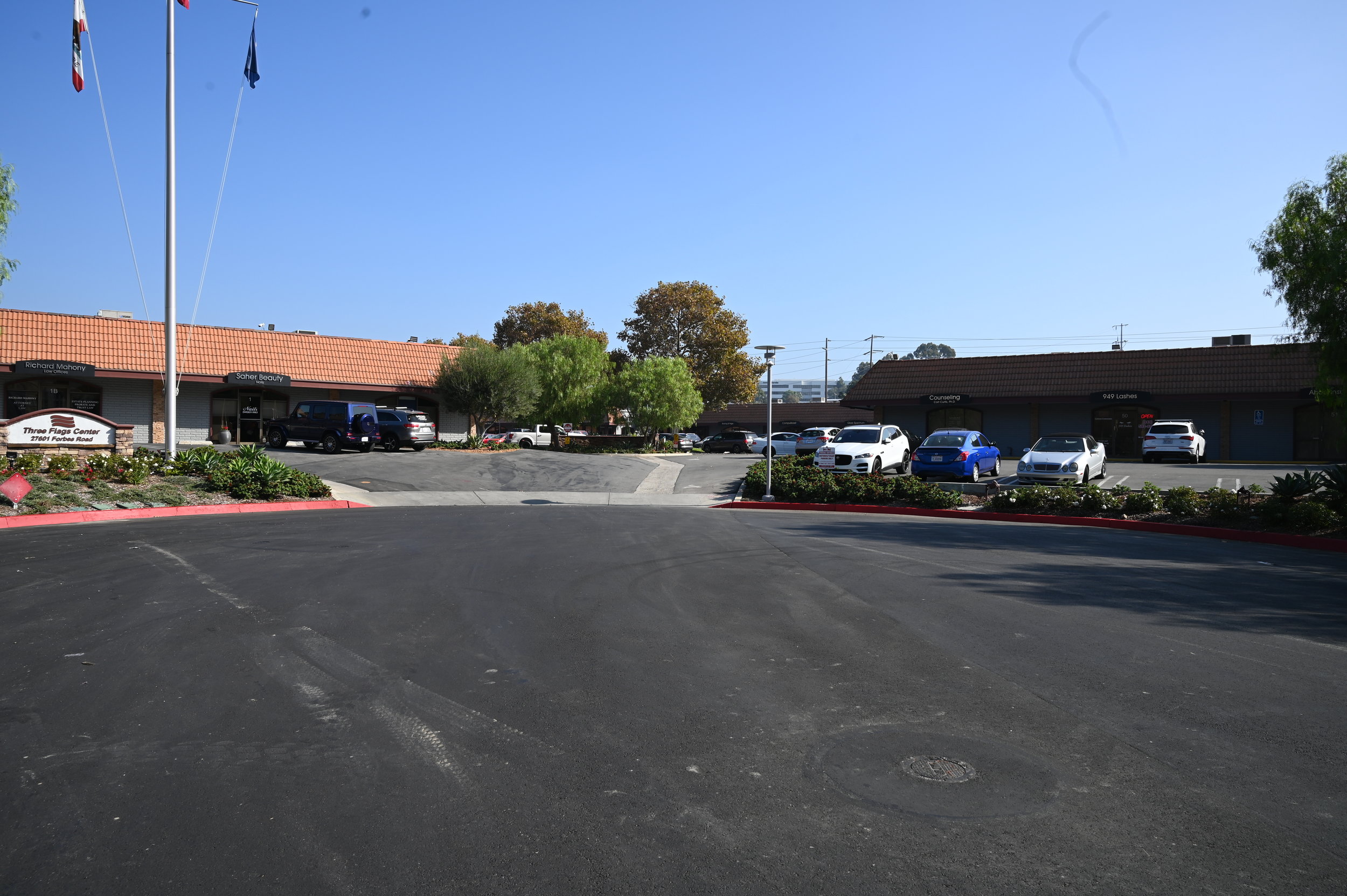 entrance 7.JPG