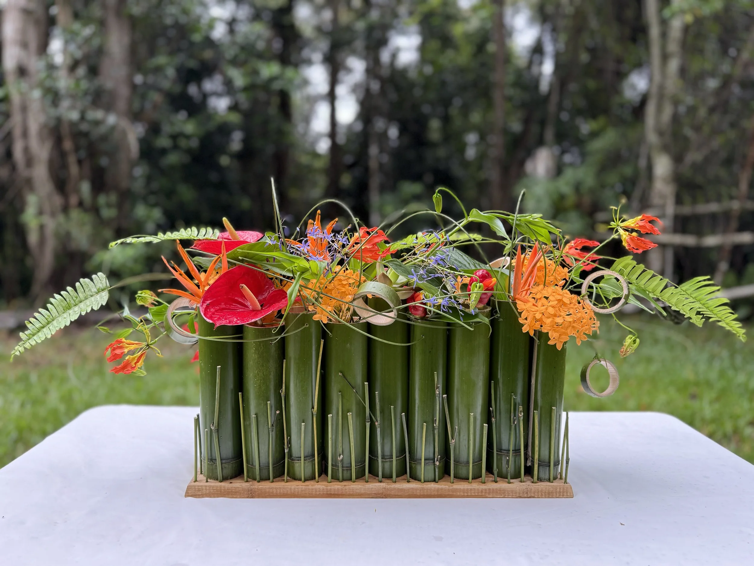 Creating a 100% Compostable Centrepiece from Bamboo.