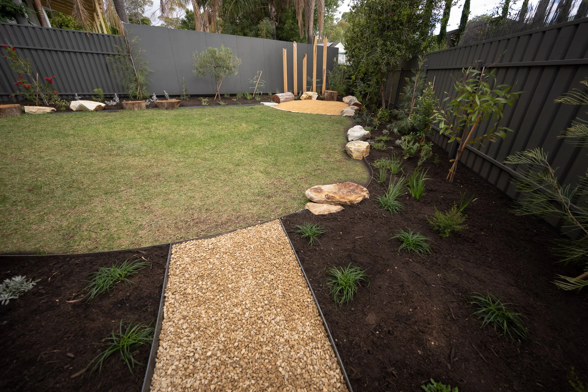 Columbia_Avenue_Desert_Flower_Landscaping-7.jpg