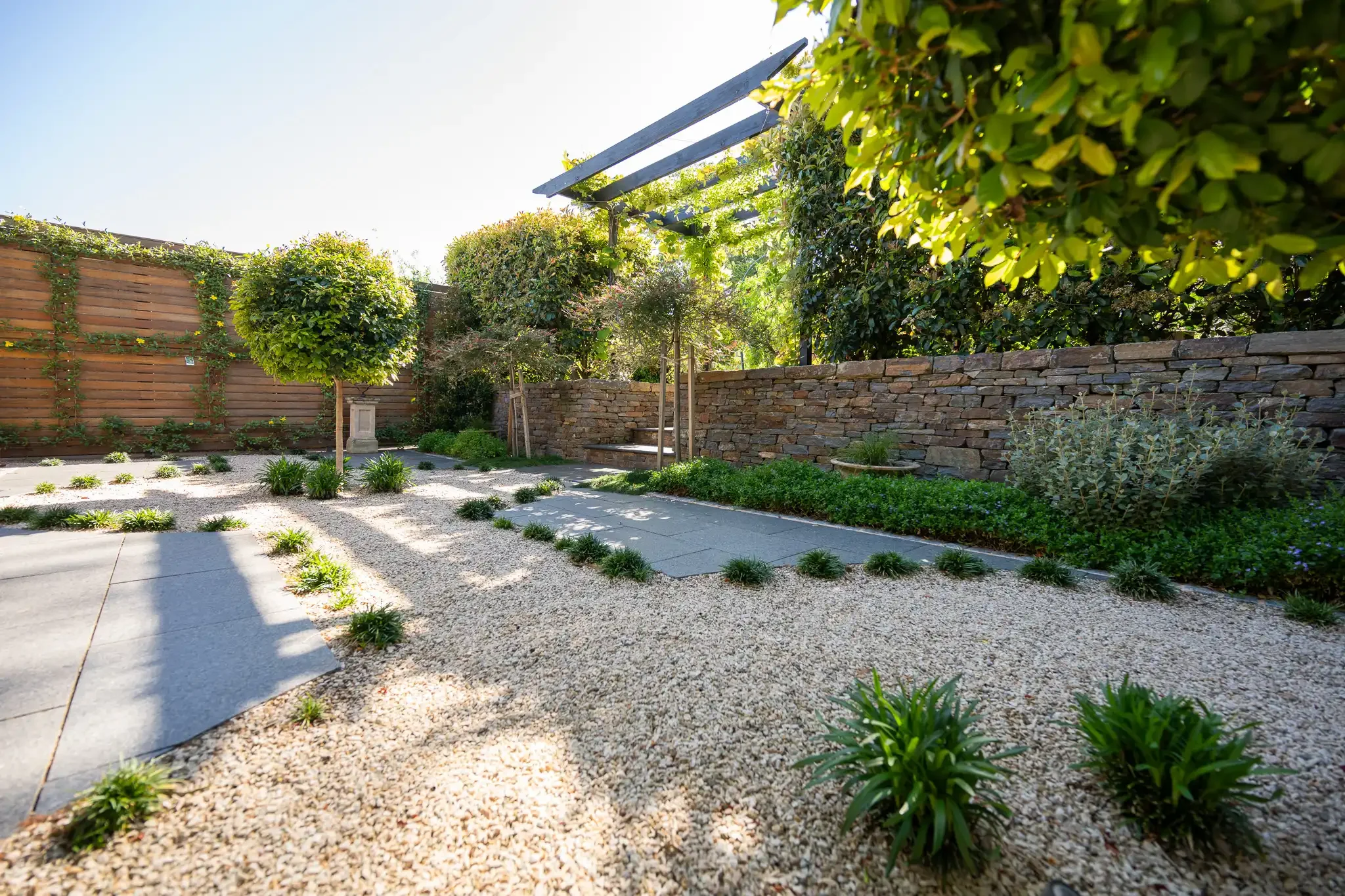 tuscan-courtyard-garden-design-rosslyn-park-adelaide.webp