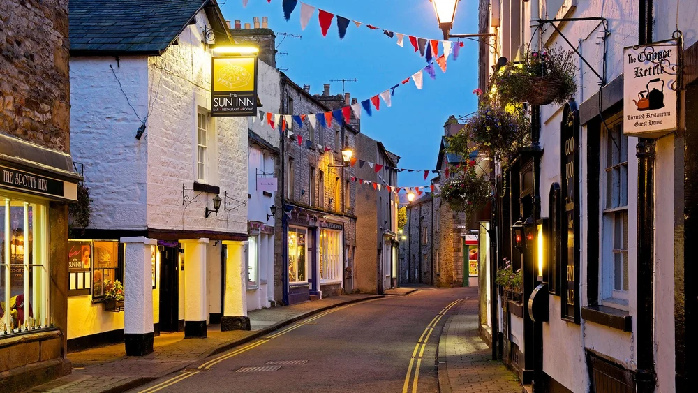 Things to do around Kirkby Lonsdale — Casterton Grange