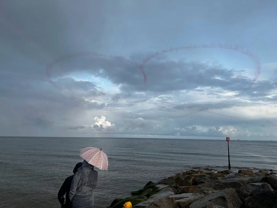 Boxing Day Bliss: Unwrapping Relaxation and Reflection