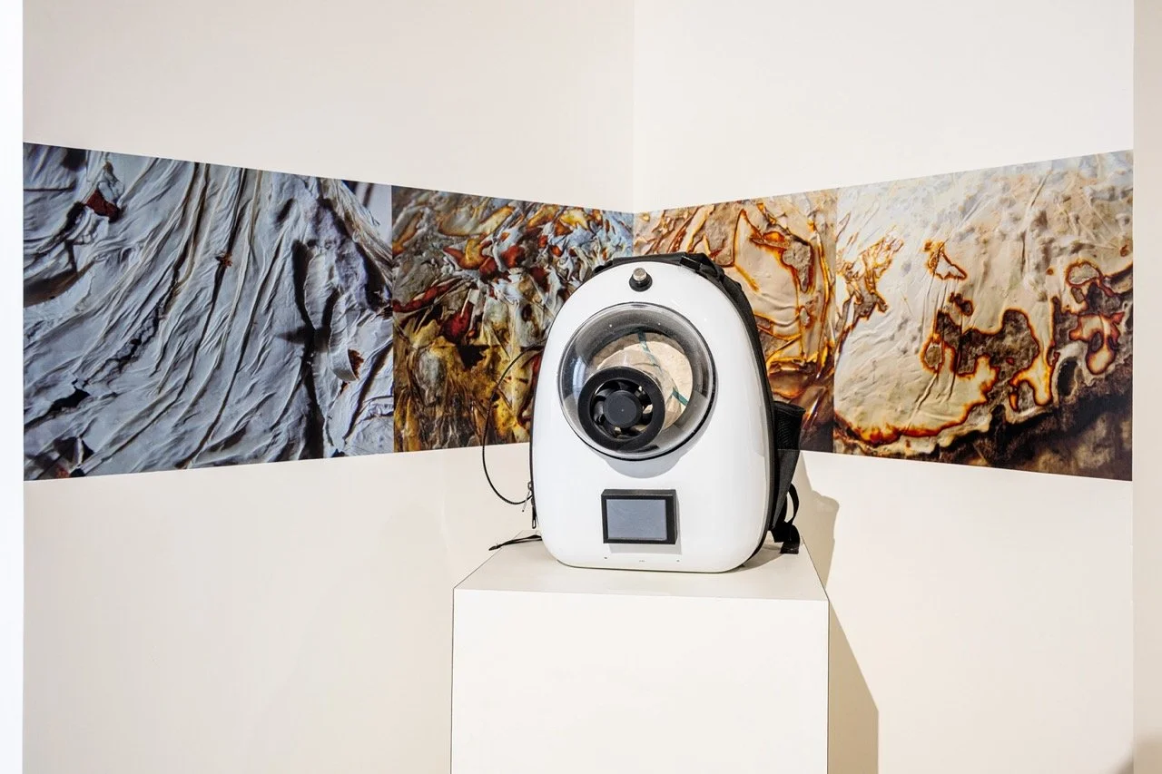 Territorial Inhalations