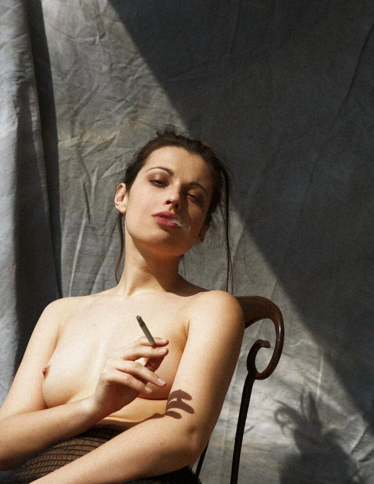 PHOTOGRAPHER : John SantinoModel : Juliette Alenvers