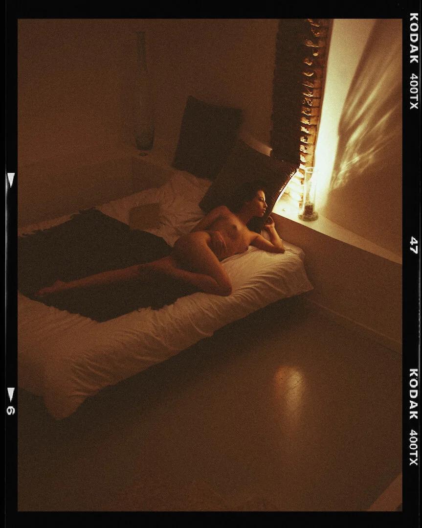 Photographer : Jon VerleysenModel : Juliette Alenvers