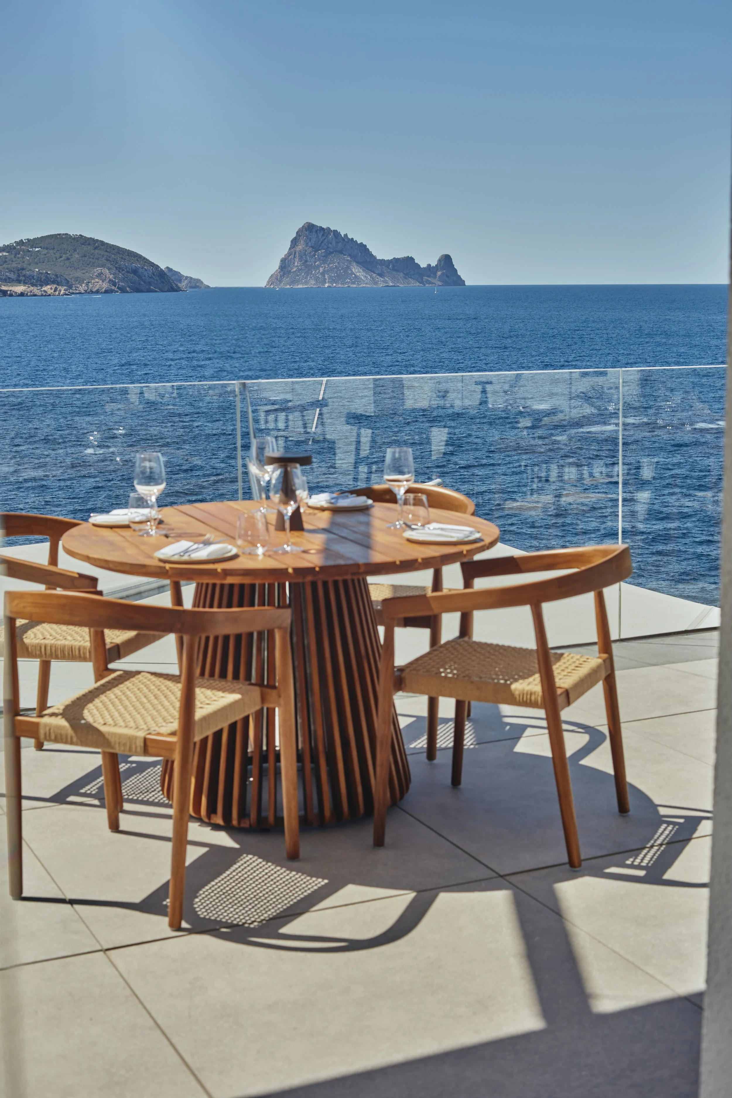 NelaRestaurant_2-Exterior_017.jpg