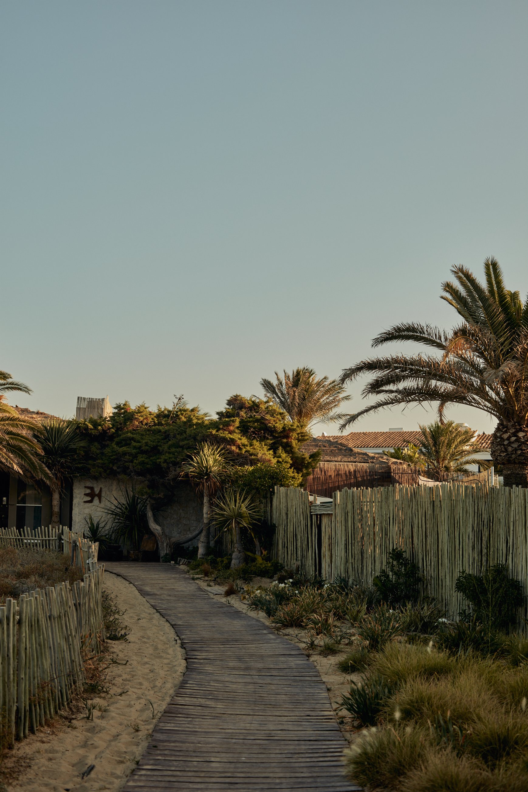 Exterior_017.jpg