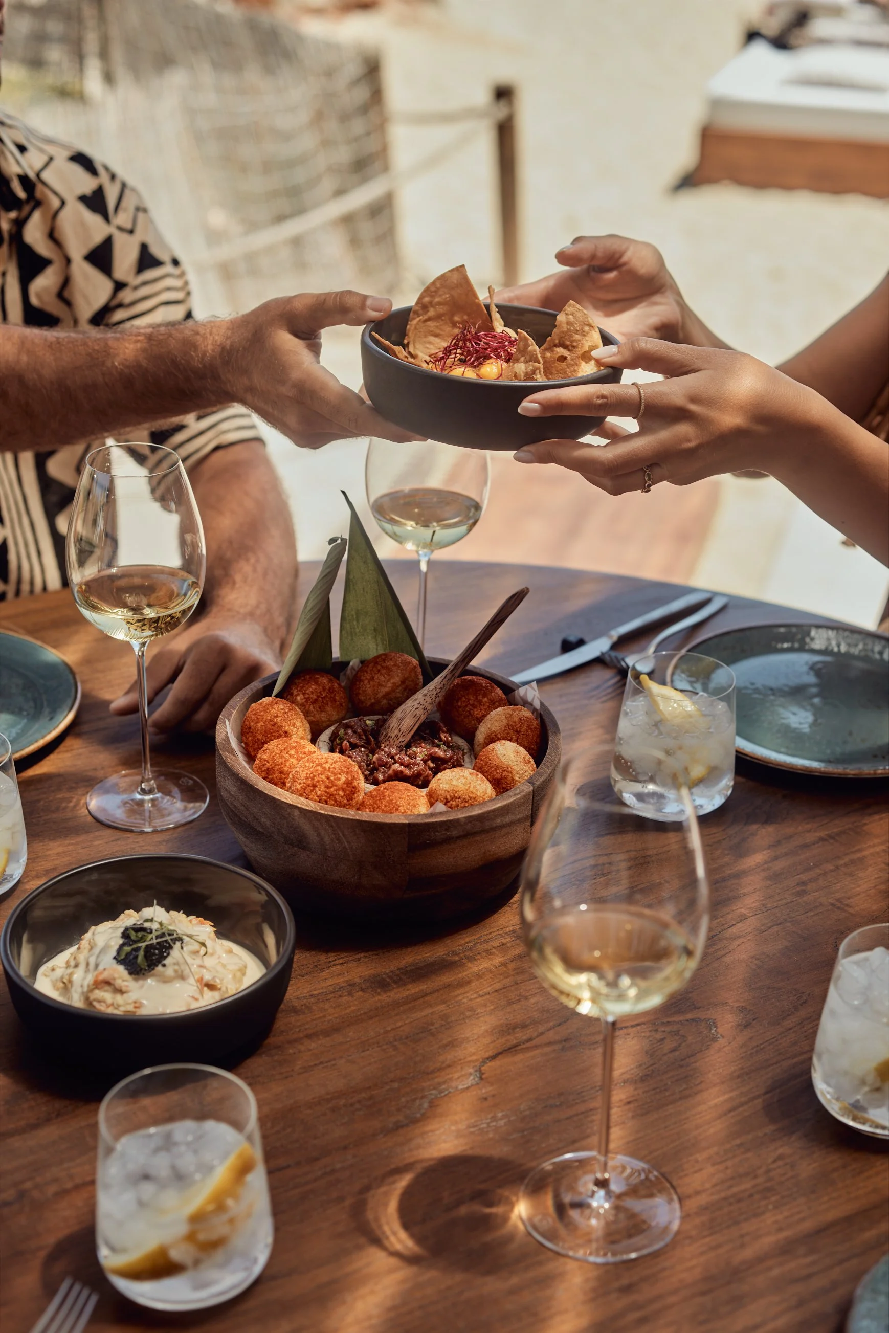BeachHouse_LunchTable_0045.jpg