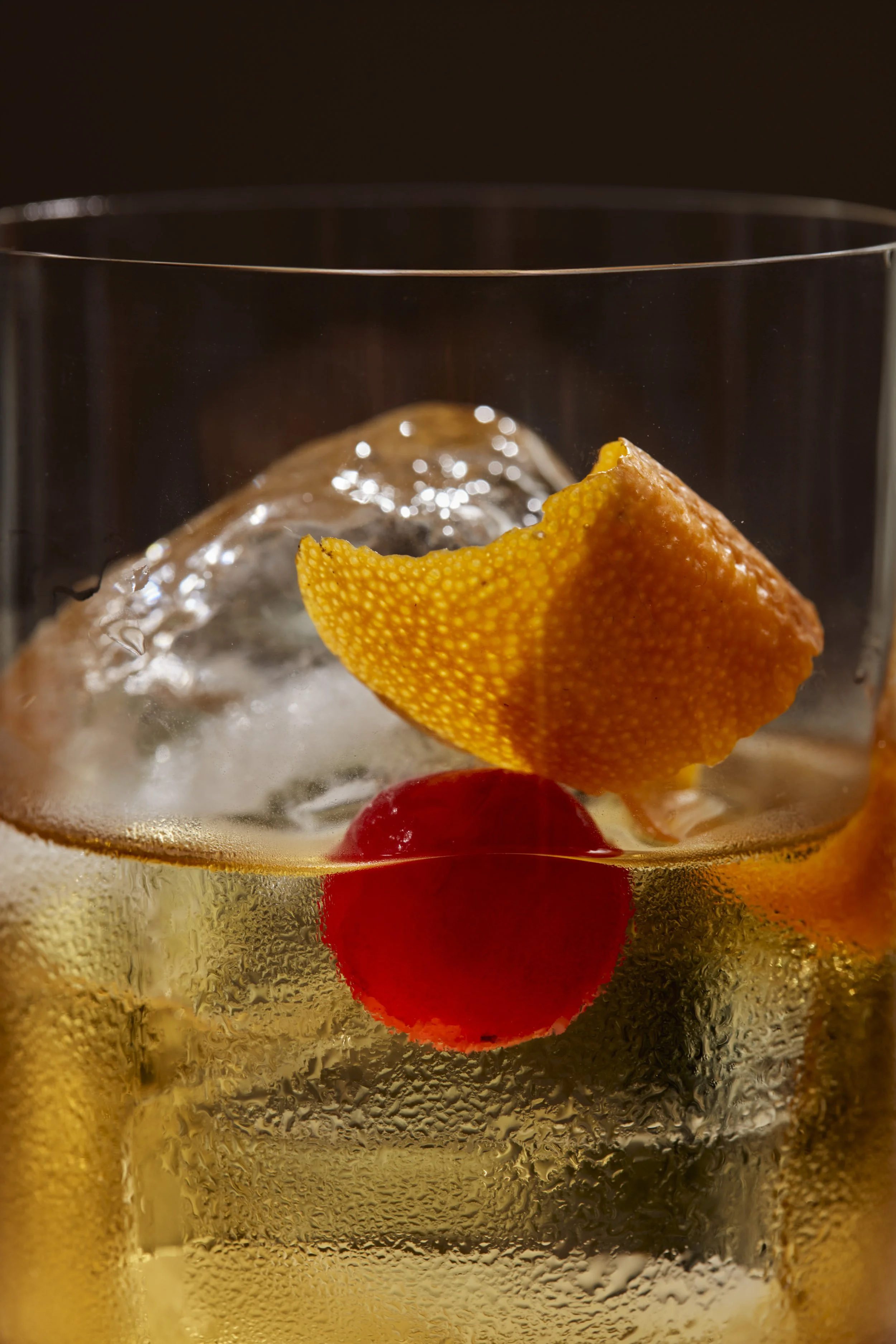 S16_Macro_OldFashioned_021.jpg