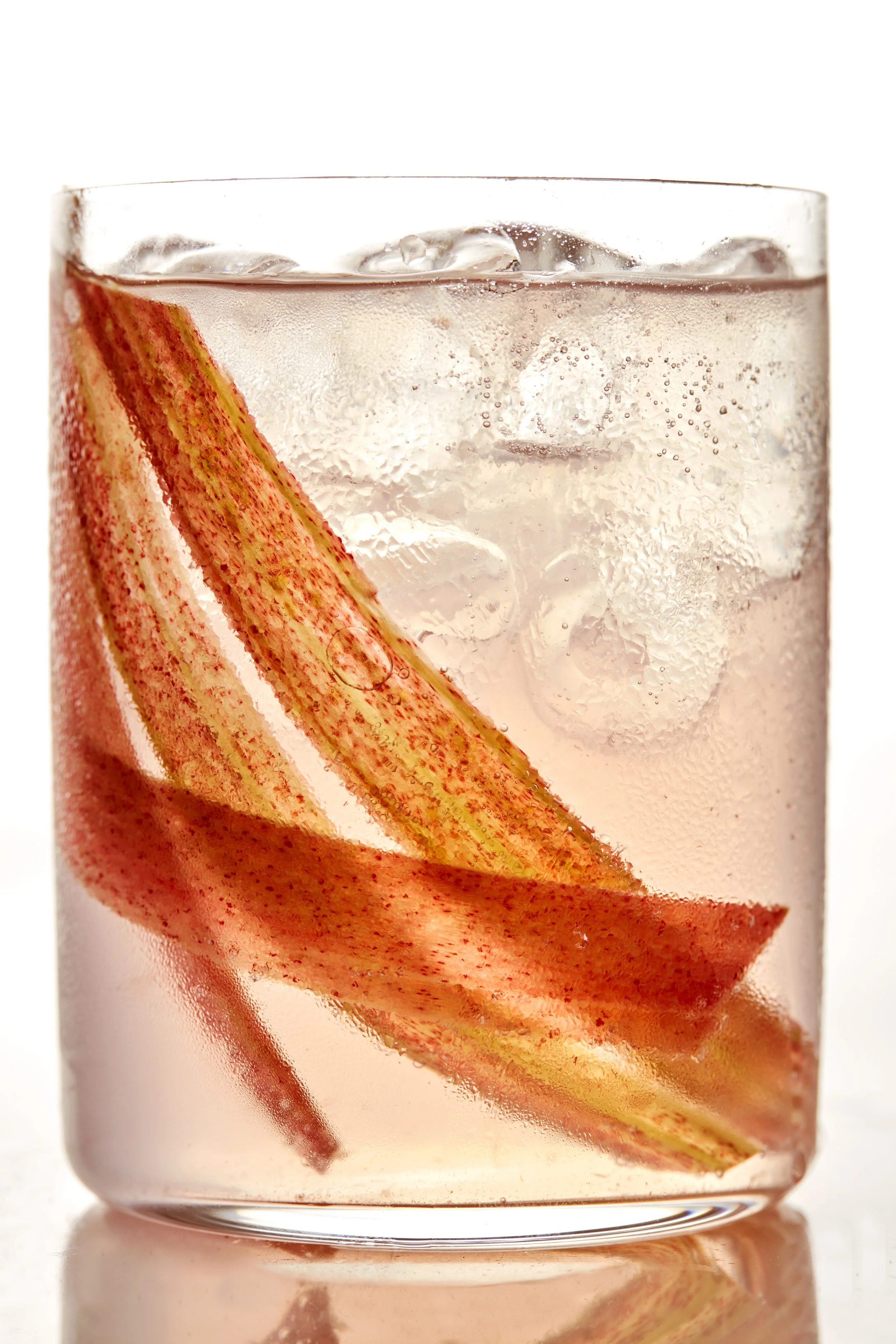 S12_MacroRubarb_063.jpg