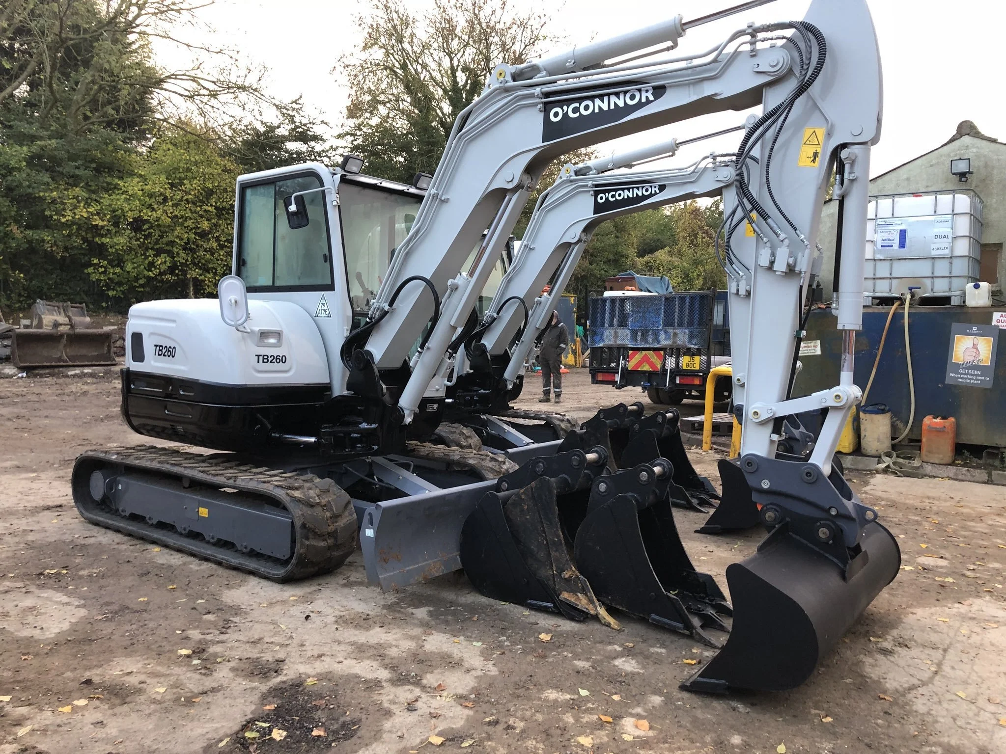 Takeuchi 6 ton excavator
