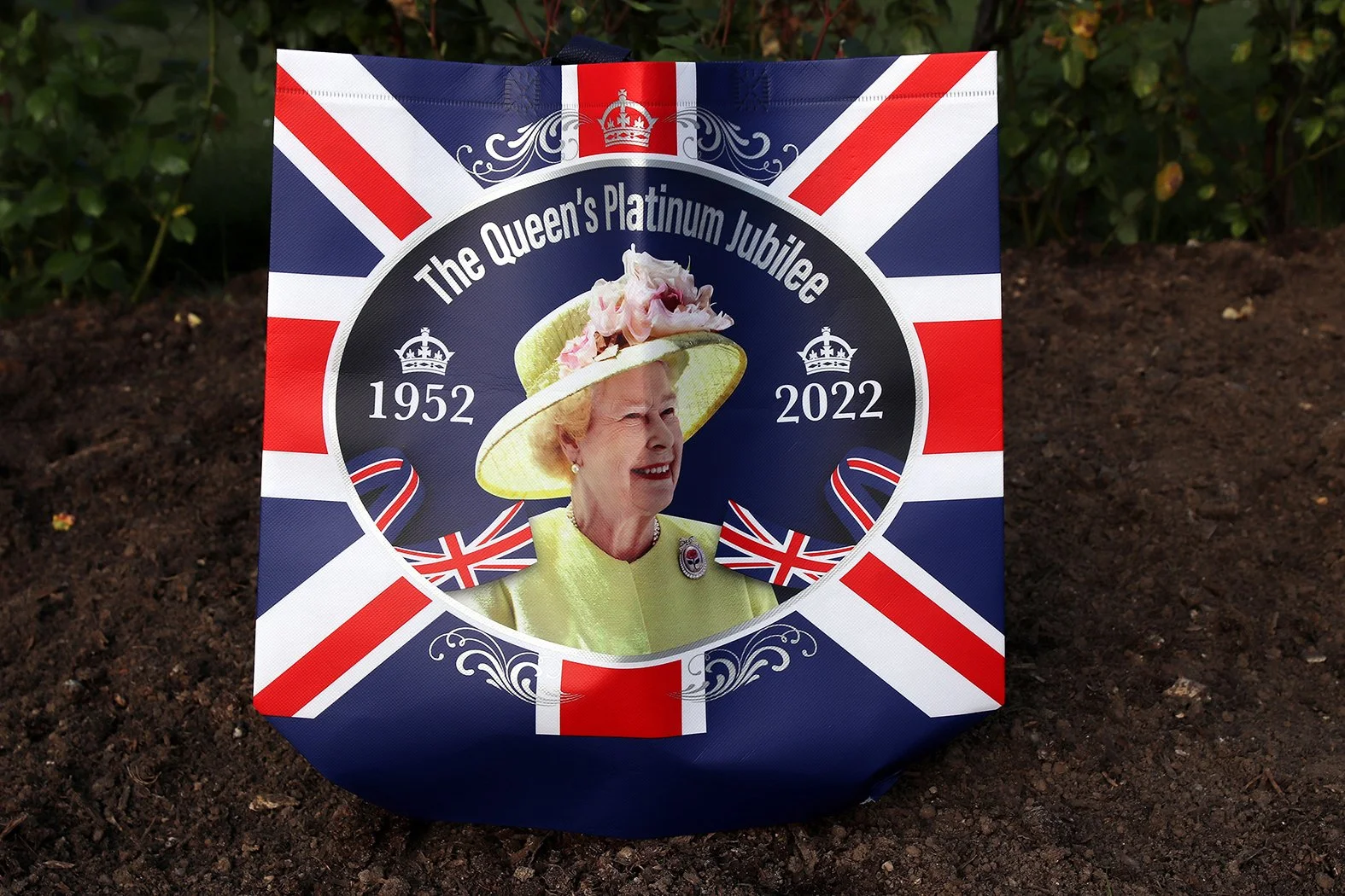 Willesden Jewish Cemetery Celebrates Queen’s Platinum Jubilee