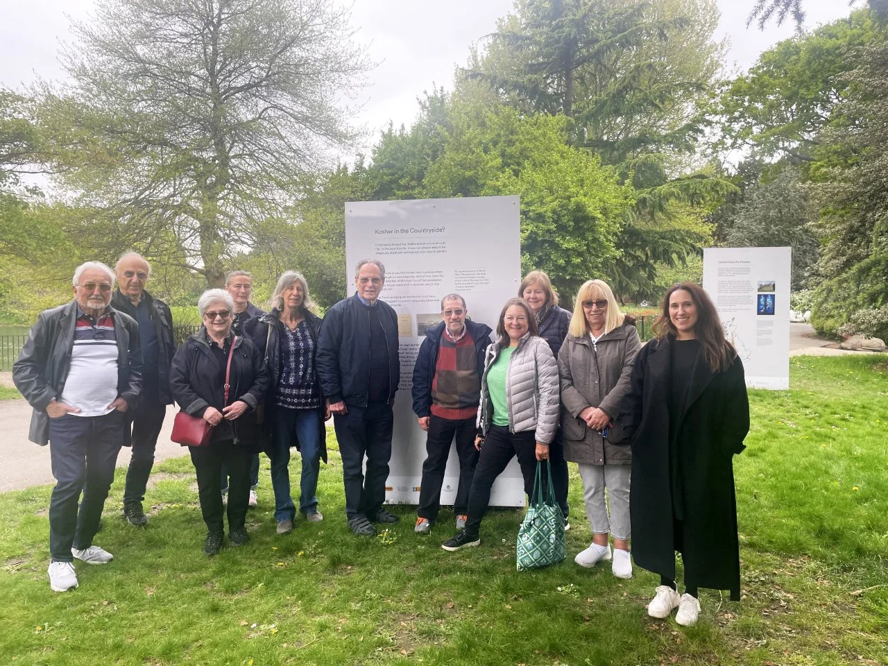 “Country Houses, Jewish Homes” Exhibition in Gunnersbury Park