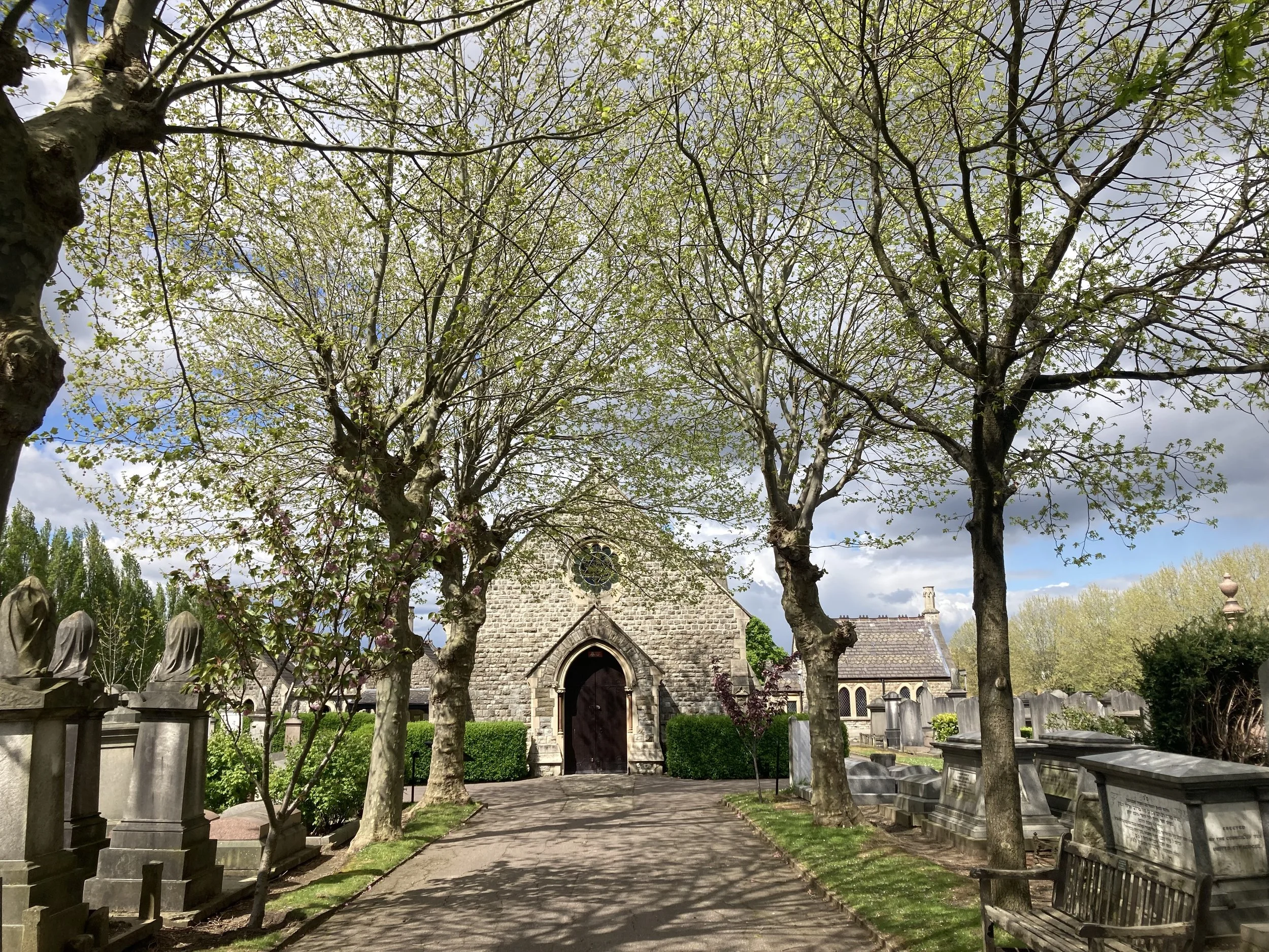 Refugee Shabbat: Talk and Walk at Willesden Jewish Cemetery