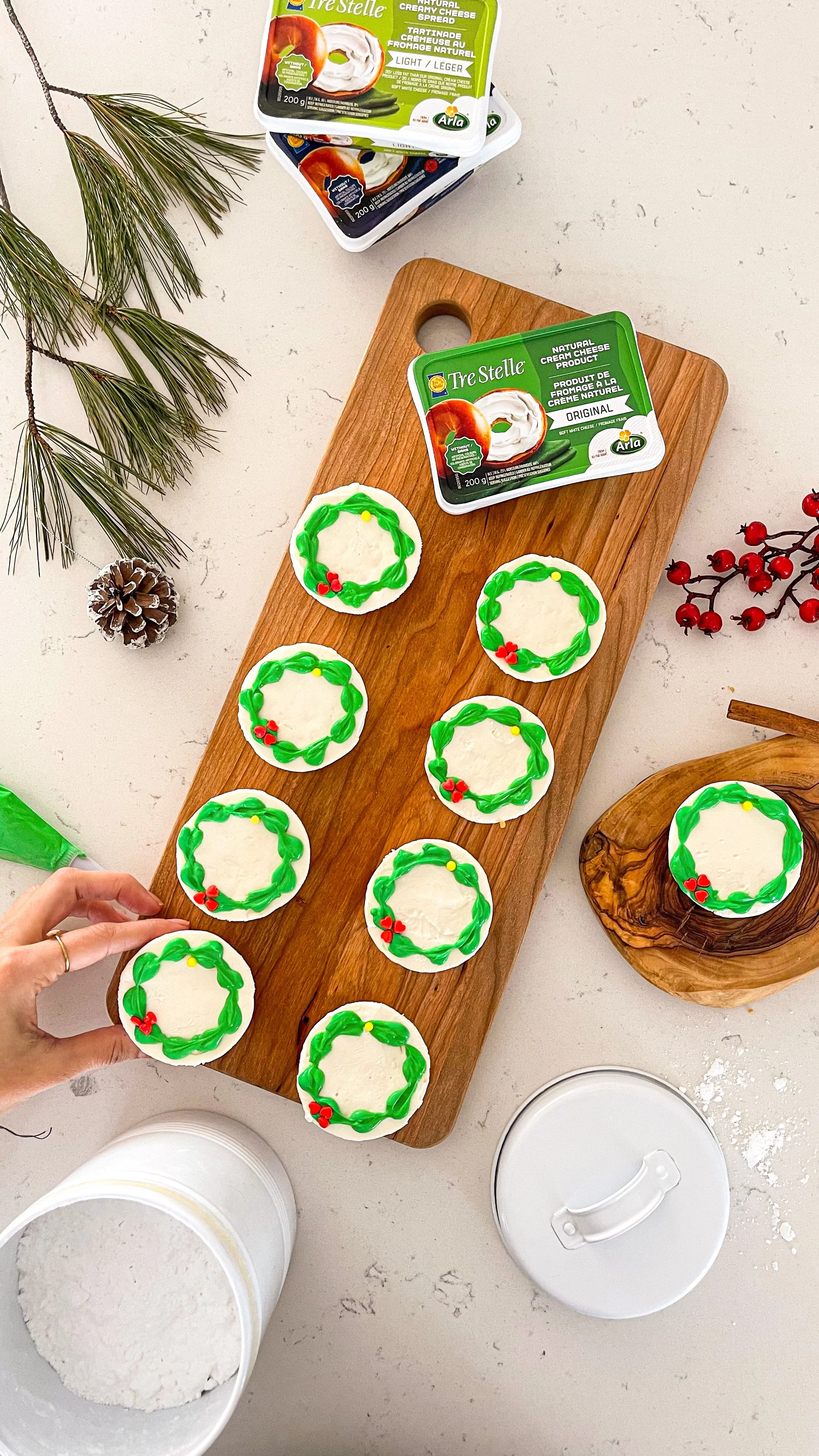 Spread the Joy this Holiday Cheesin' with Tre Stelle’s Cleanest and Creamiest Cream Cheese