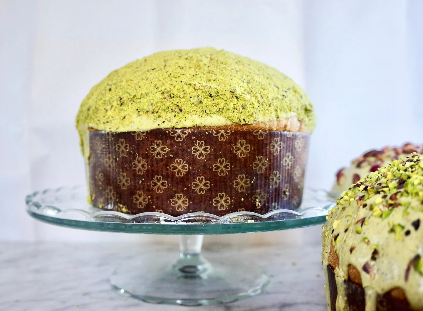 Il nostro panettone artigianale al pistacchio &egrave; finalmente  disponile sul nostro sito! Quest&rsquo;anno insieme al panettone riceverai anche un vasetto di golosissima crema !💚

#panettone#panettonealpistacchio#christmas#pistacchio#pistacchiol