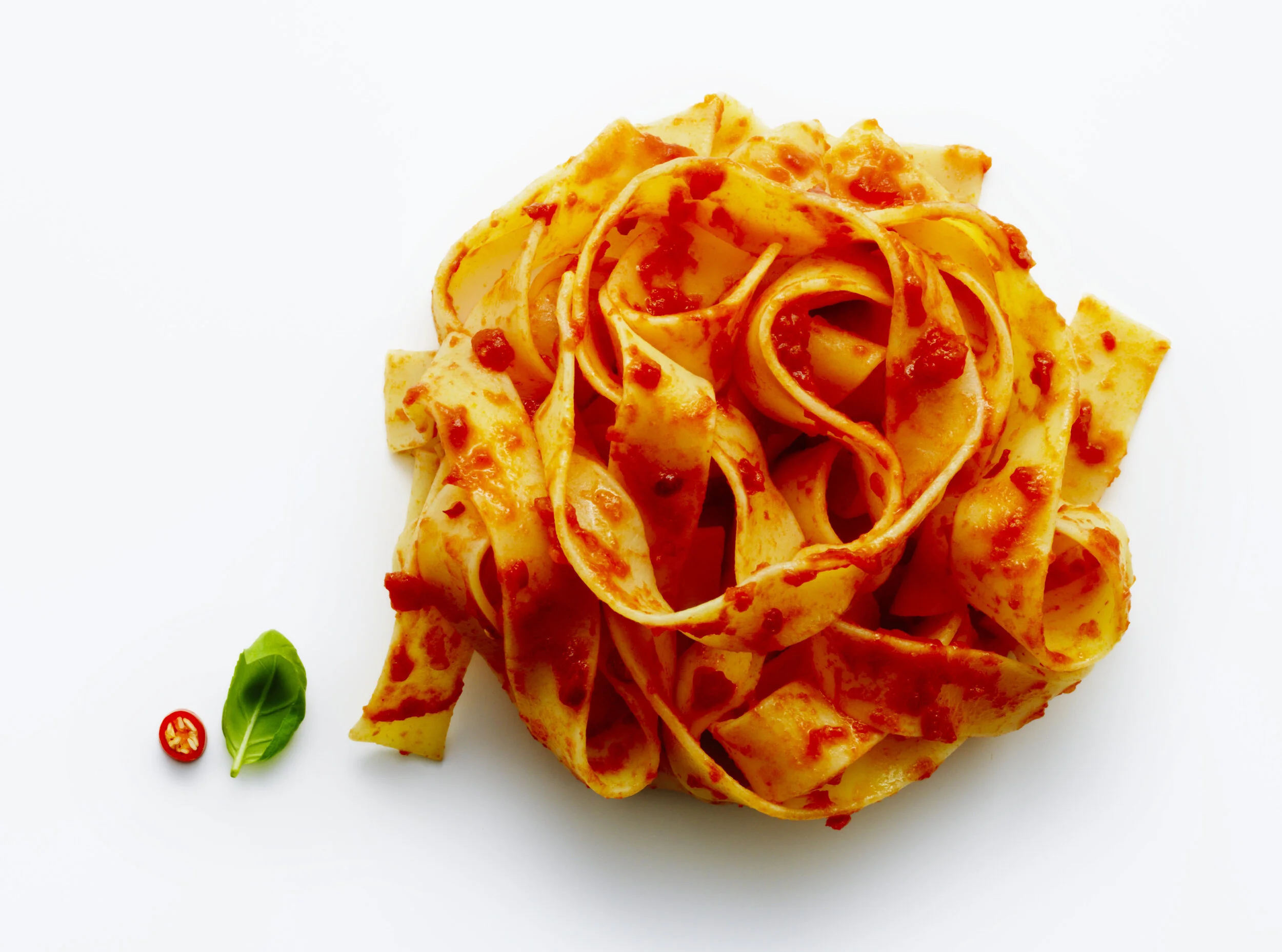 tagliatelle with tomato sauce