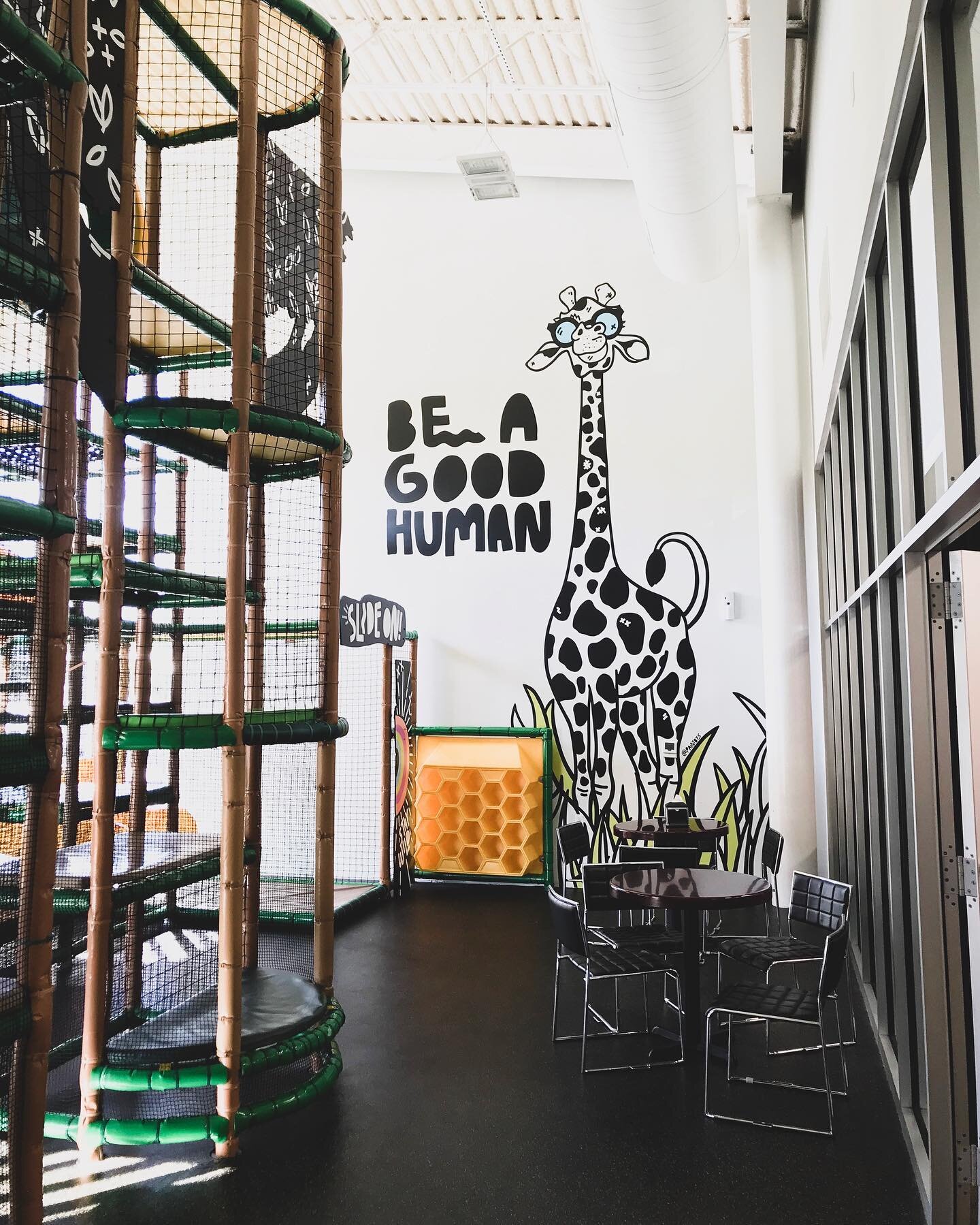 Willis the giraffe: be a good human