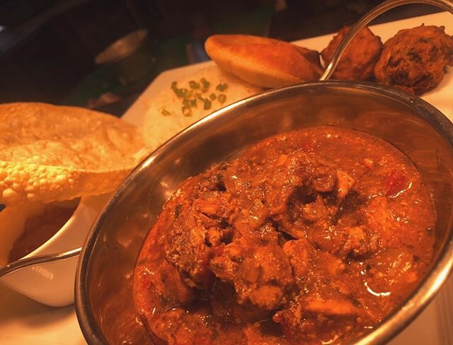 Can you handle the heat of The Fowey Fiend? 
#fowey #cornwall #pubfood #food #instafood #curry #southcoast #southcornwall #cornwallliving #kernowliving @st_austell_brewery #staustellbrewery #goodfood