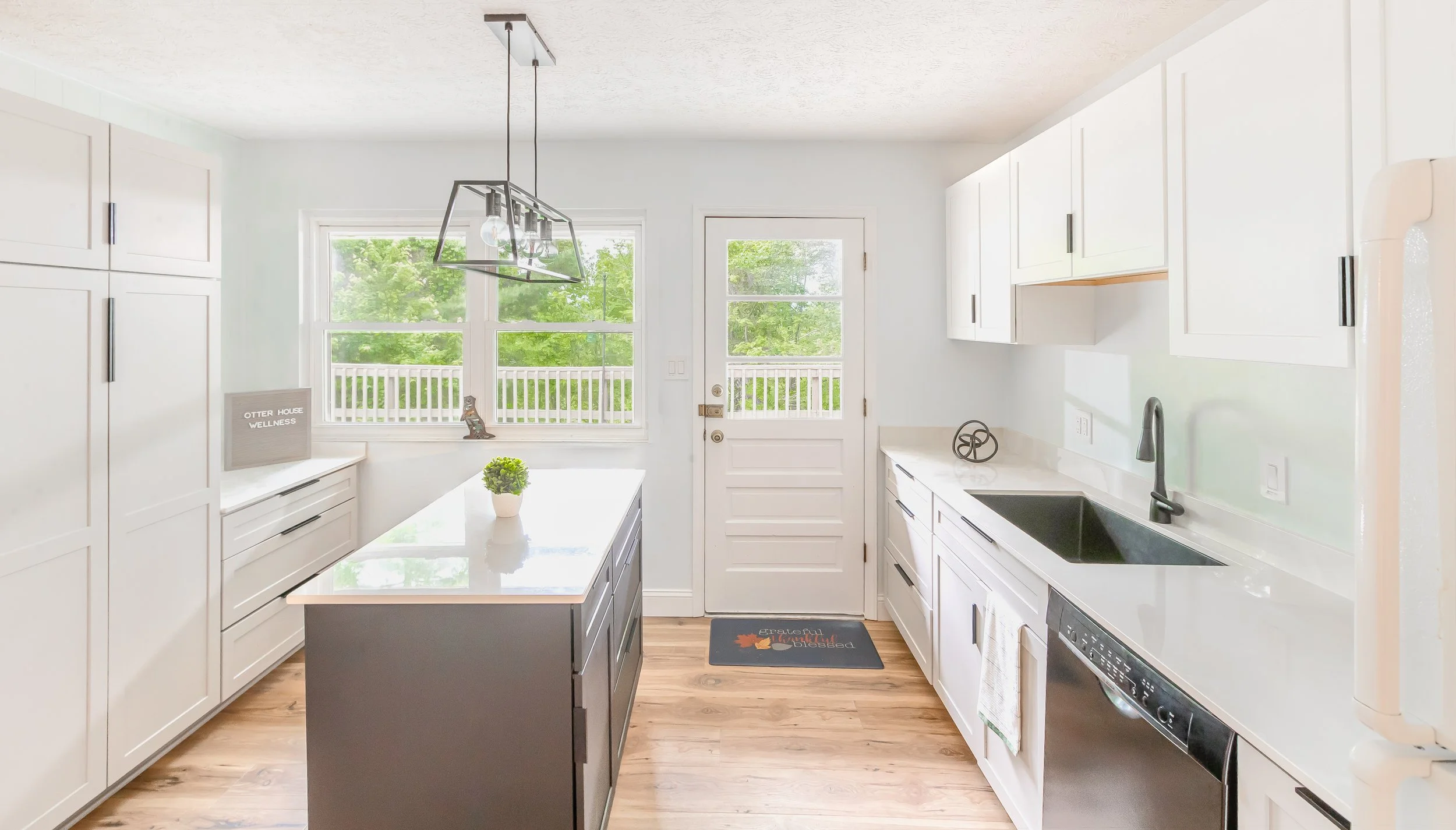 House 1_Interior_Kitchen.jpg