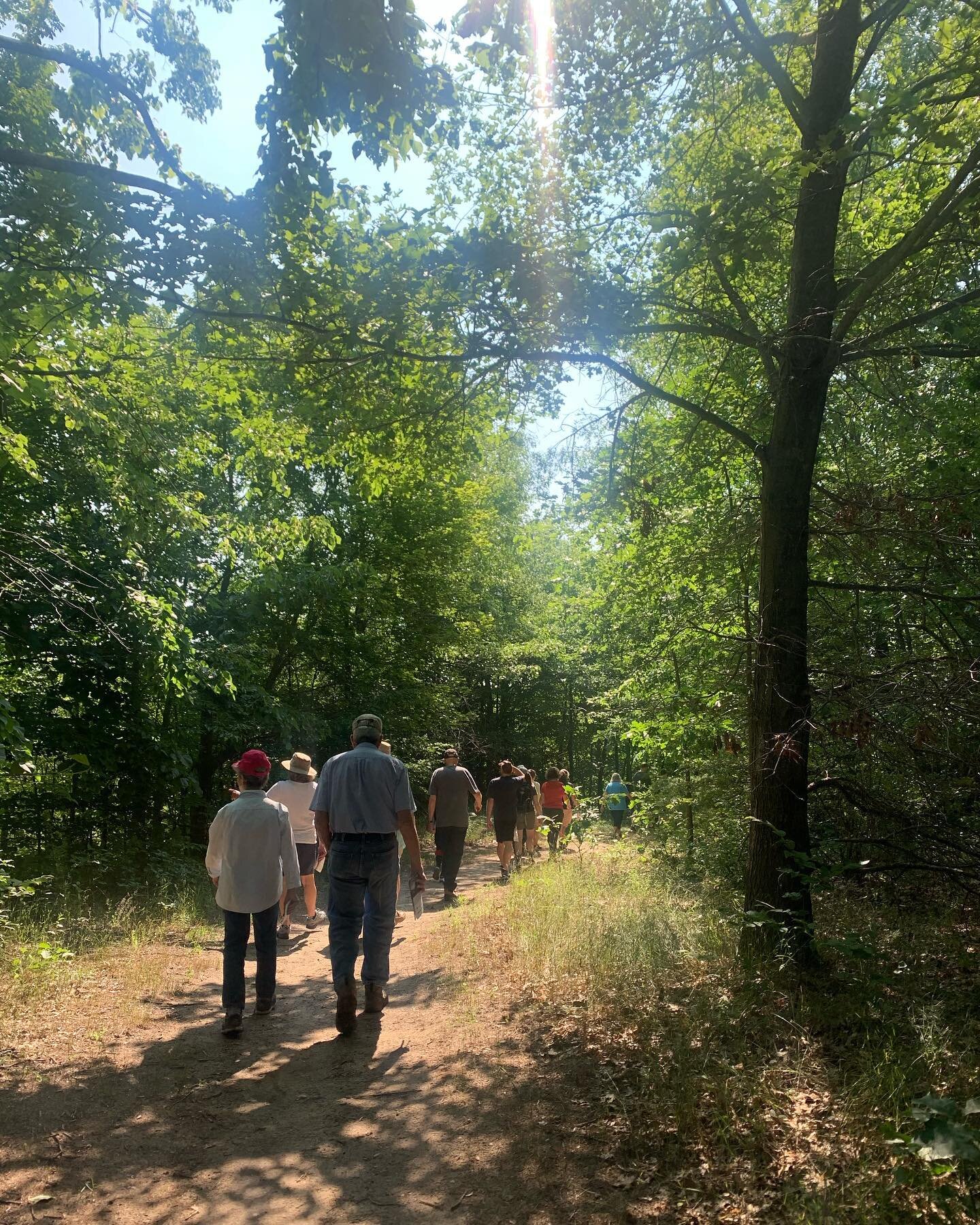 We had a wonderful turnout for our Saturday Series Guided Walk on the Natural Education Reserve with Conservation Team Coordinator, Steve Largent! Thank you for joining us on a beautiful Saturday morning to enjoy the natural world and learn about the
