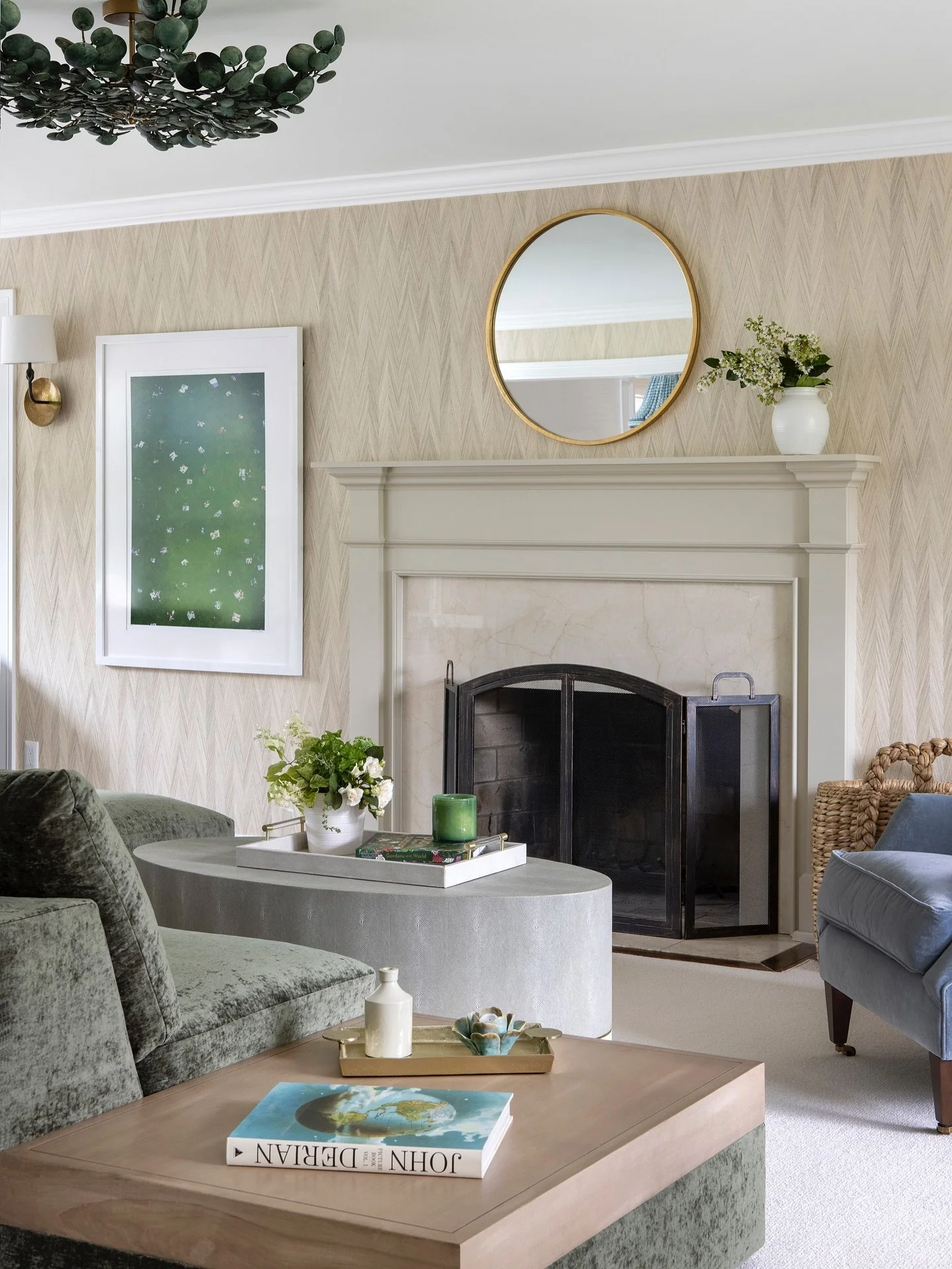 This living space needed to work hard for a busy family&mdash;and feel good while doing it.

We carved out a cozy banquette for puzzles and board games, created a lounge-friendly setup for relaxing or entertaining, and tucked in a sunny spot by the w