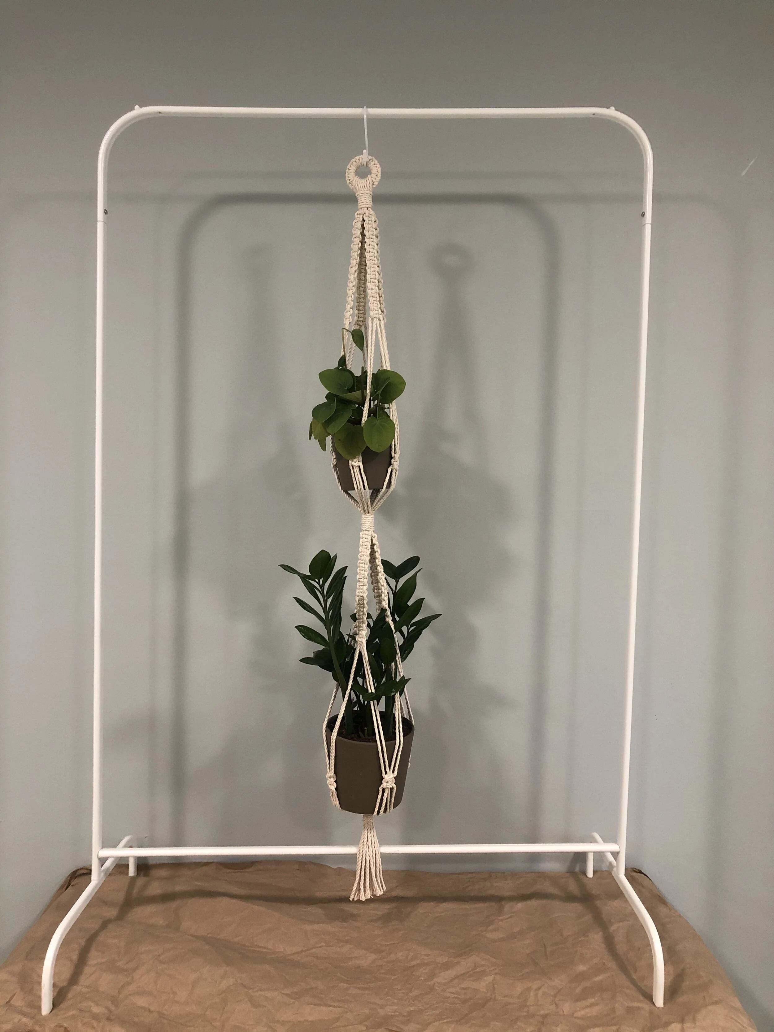 Sunstone Double Plant Hanger - Fun With Fibers
