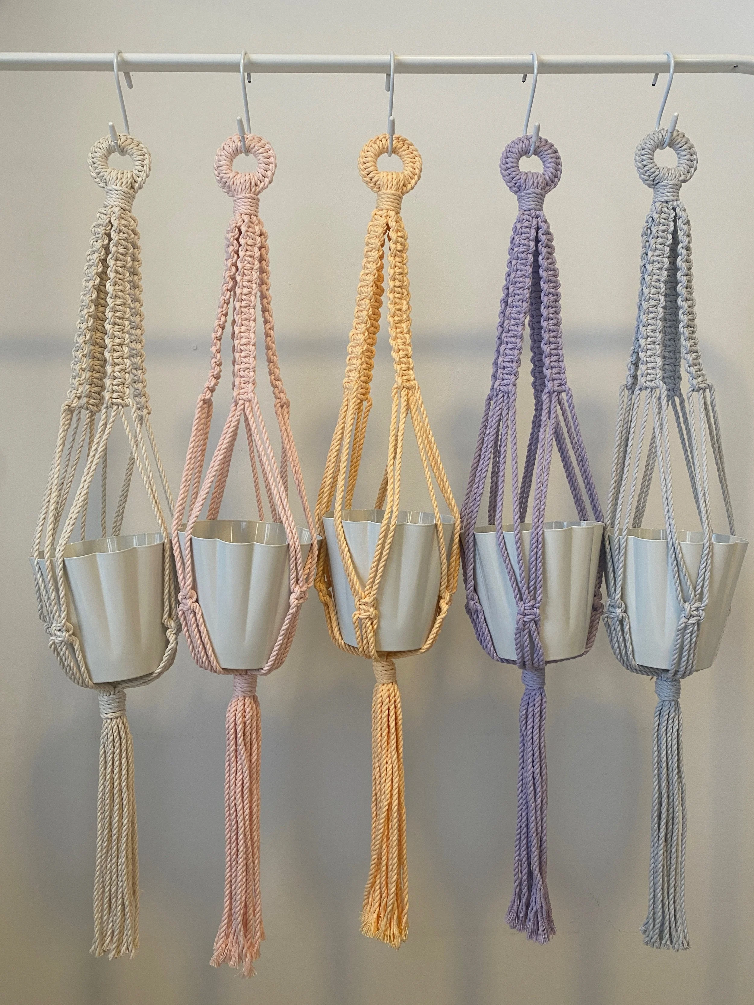 Sunstone Single Plant Hanger