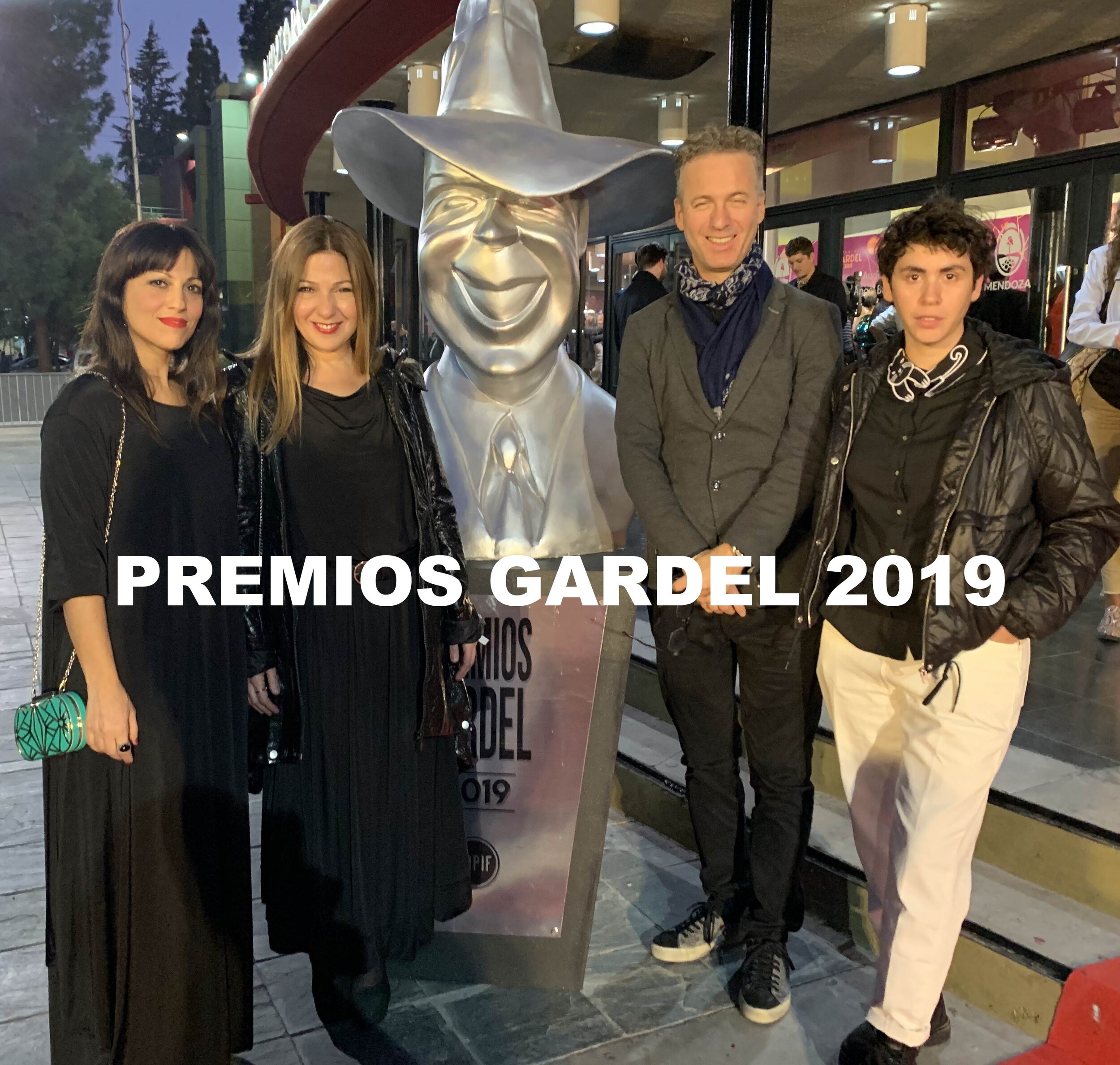14.PREMIOS GARDEL 2019.jpg