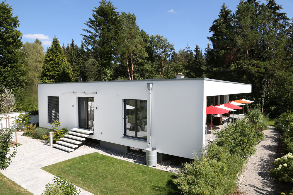 Baushaus Villa Muenchen-Waldtrudering (1).jpg