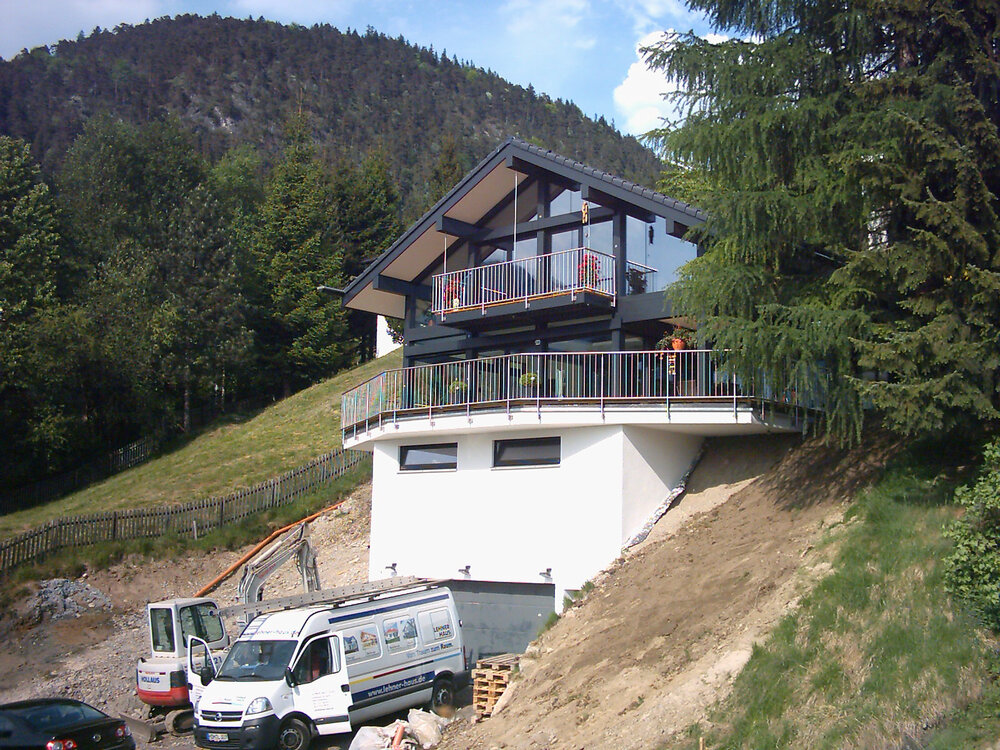 Hanghaus Tirol (3).JPG