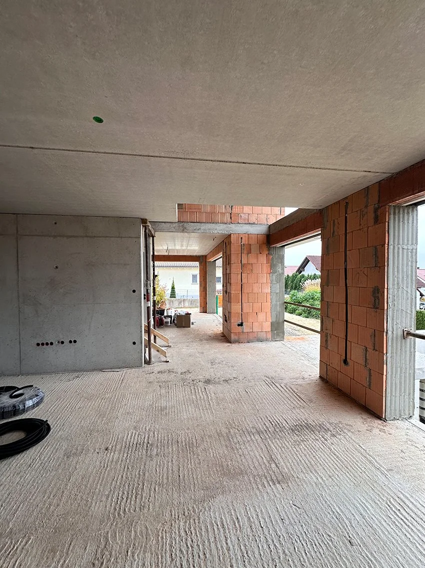 2P-Raum Architekten_EFH Finningen_Bayern_Sichtbeton (18).jpg