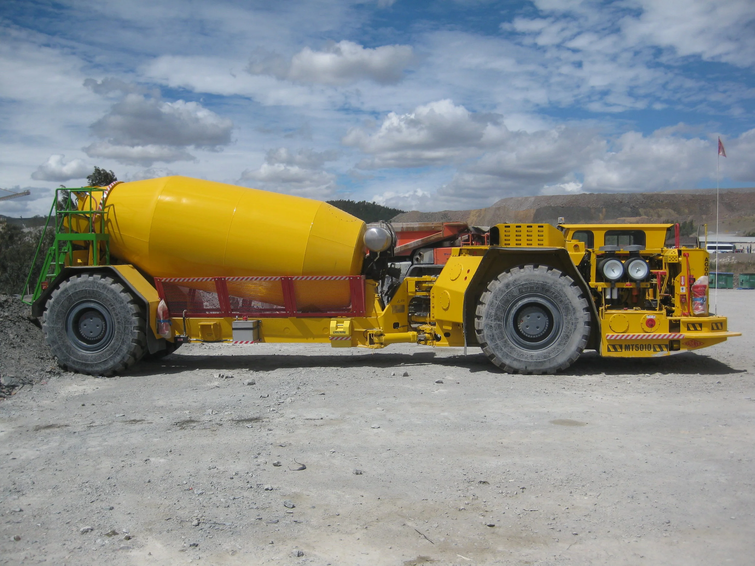 Underground Agitator Truck - Custom Mining Vehicle Design