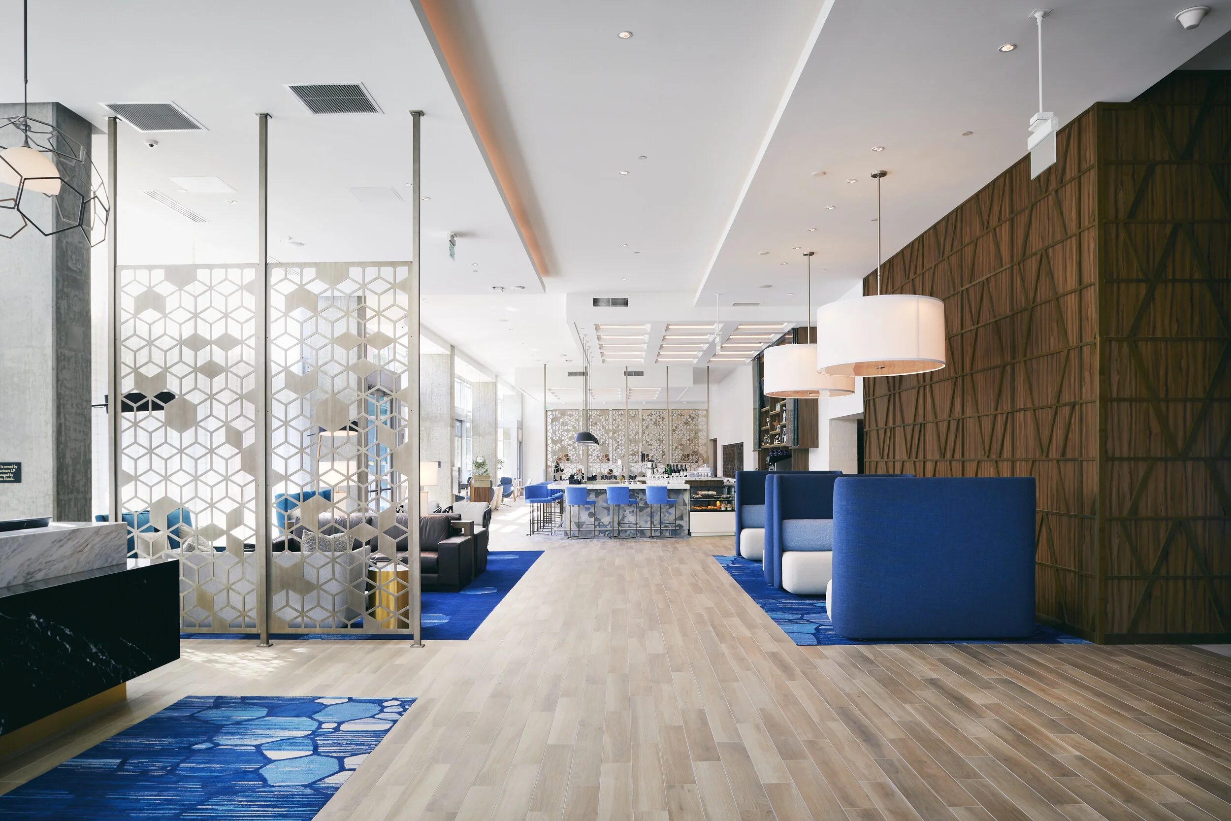 Carte Hotel, San Diego, Manchette Studio