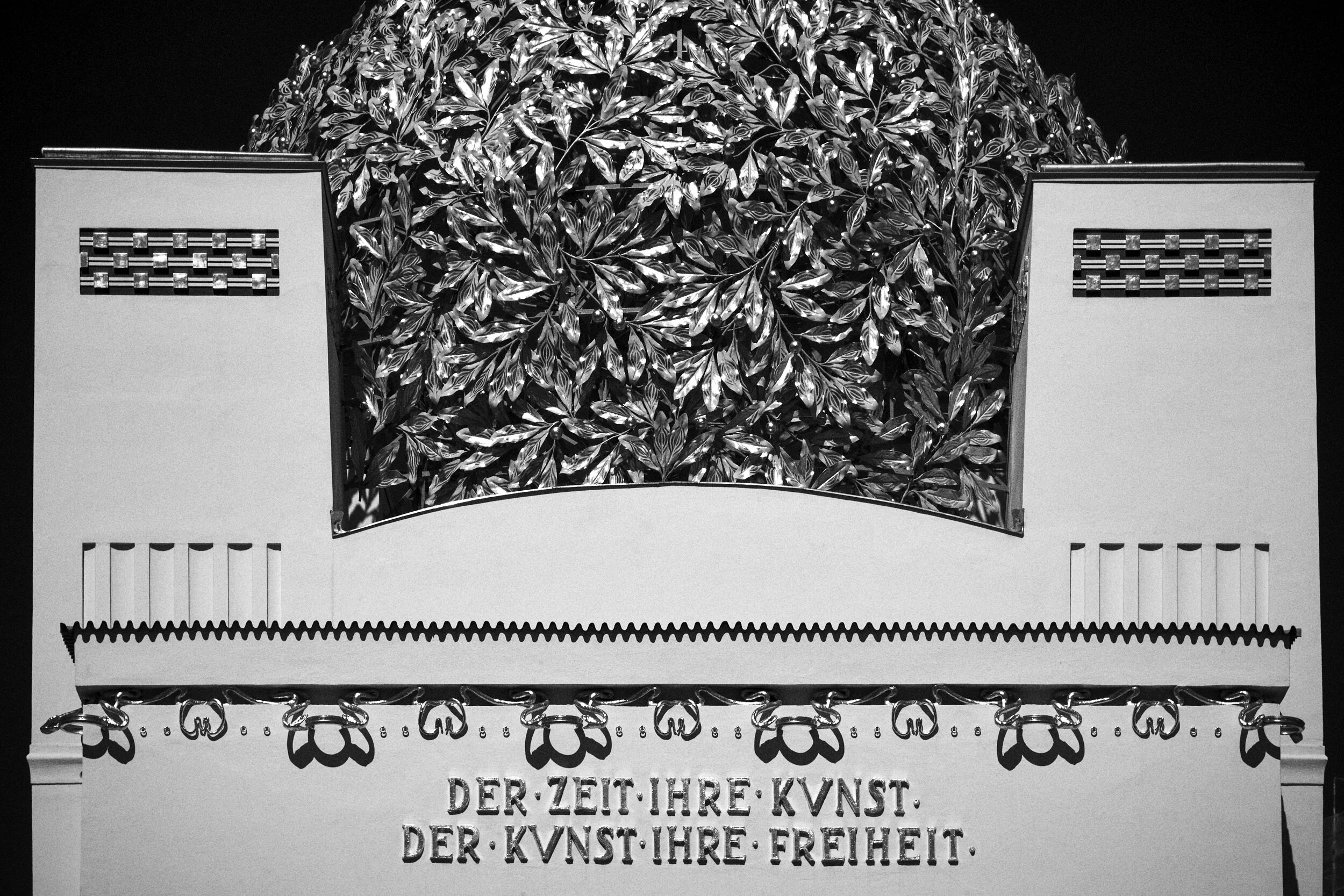 Vienna secession Olbrich building